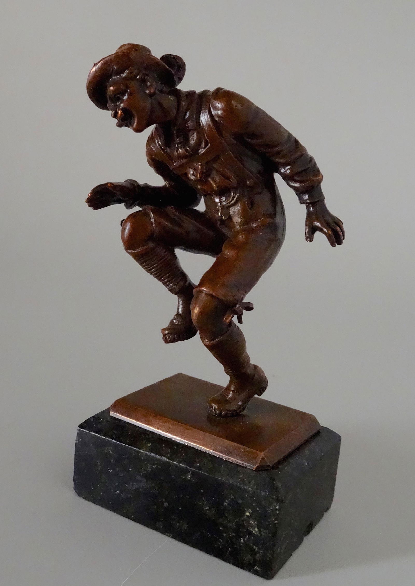 Antique c.1900 Vienna Bronze Oktoberfest Dance Figurine (1 of 9)