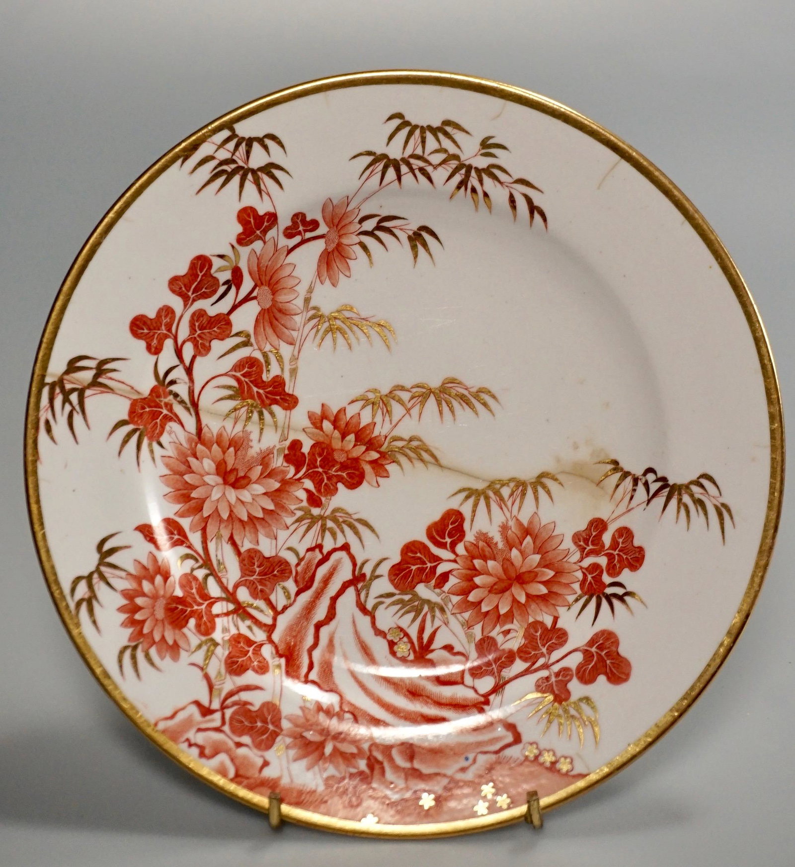 Spode Early 19th Century Oriental Style Plate Damaged: Spode Early 19th Century Oriental Style Plate Damaged Approximately 8 11/16 inches in diameter.