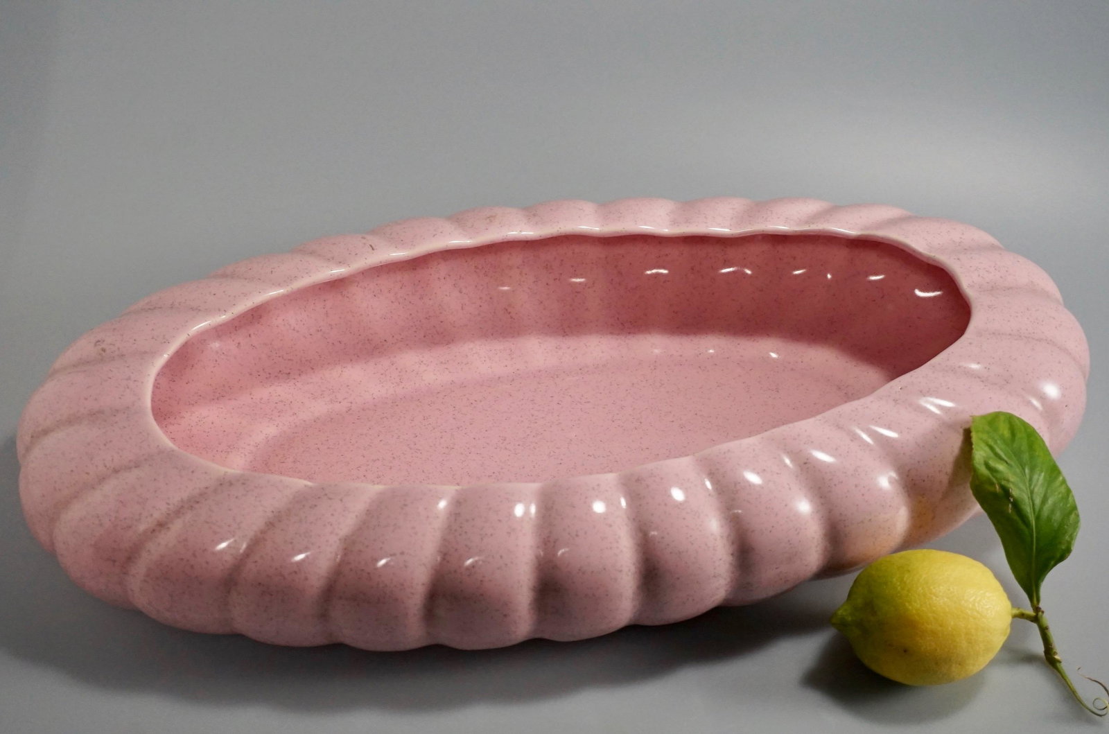 Mid Century Bauer Centerpiece Bowl Gold Speckled Pink: Mid Century Bauer Centerpiece Bowl Gold Speckled Pink California Colored Pottery Approximately 15 3/4 x 7 3/4 x 2 1/2 inches tall.