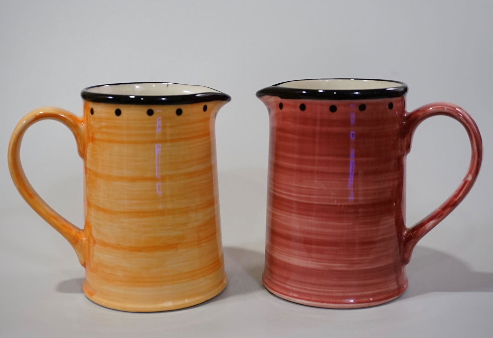 Ulster Ceramics Pitcher Lot of 2 English Ceramics Jugs (1 of 6)