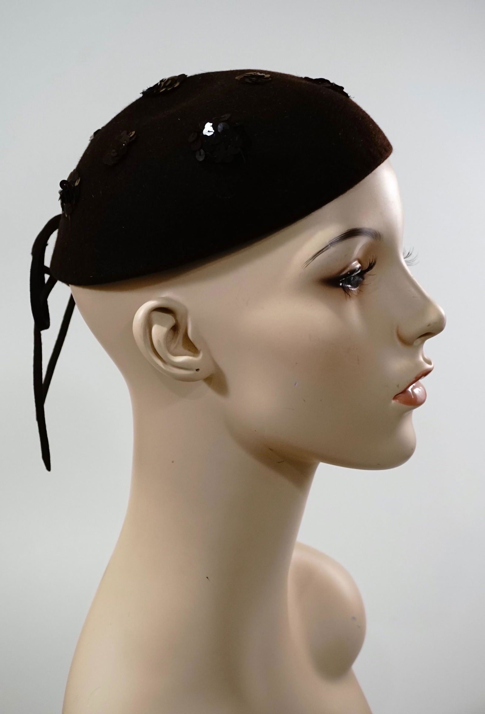 Famous Barr Co Sequence Brown Pillbox Hat Cup (1 of 6)