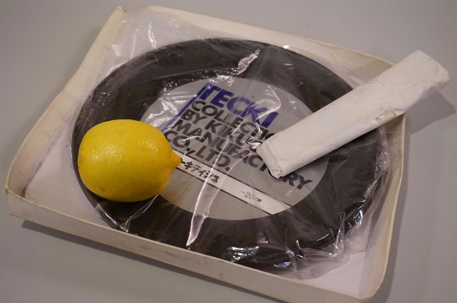 Japanese Cast Iron Plate Flat Skillet Tecki Collection (1 of 5)