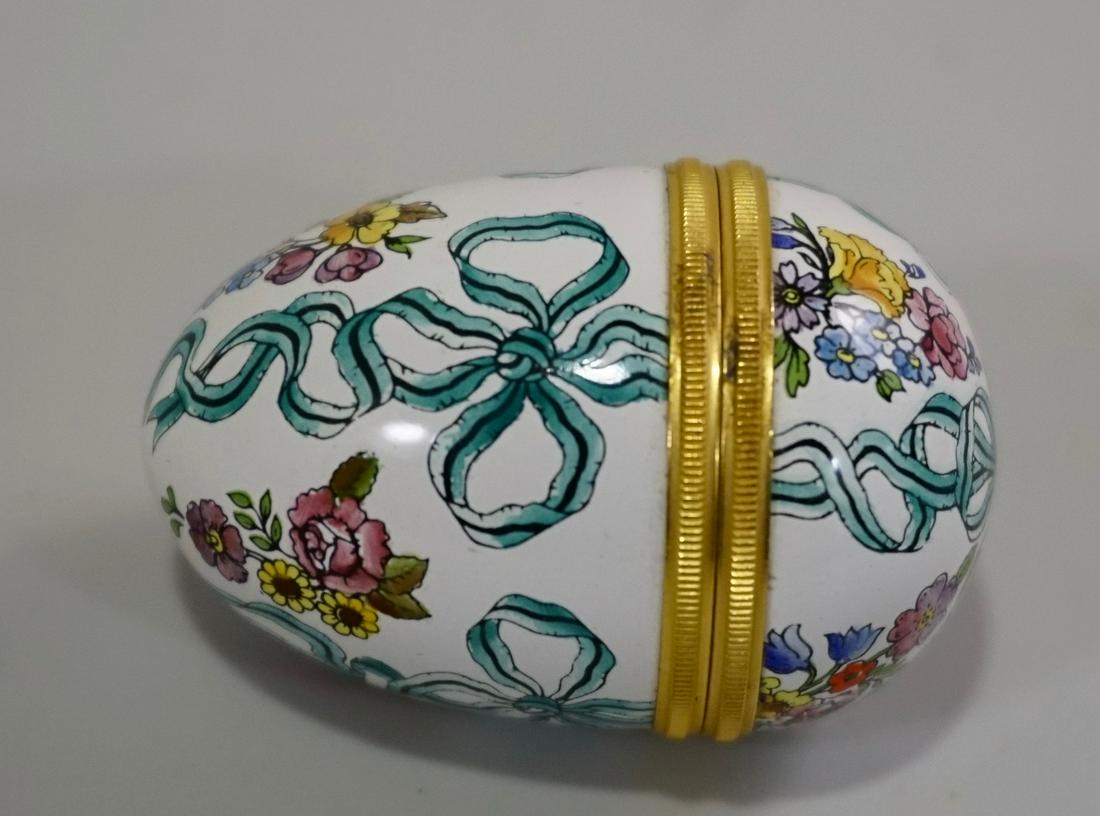 Egg Pill Box Halcyon Days English Battersea Enamels (1 of 5)