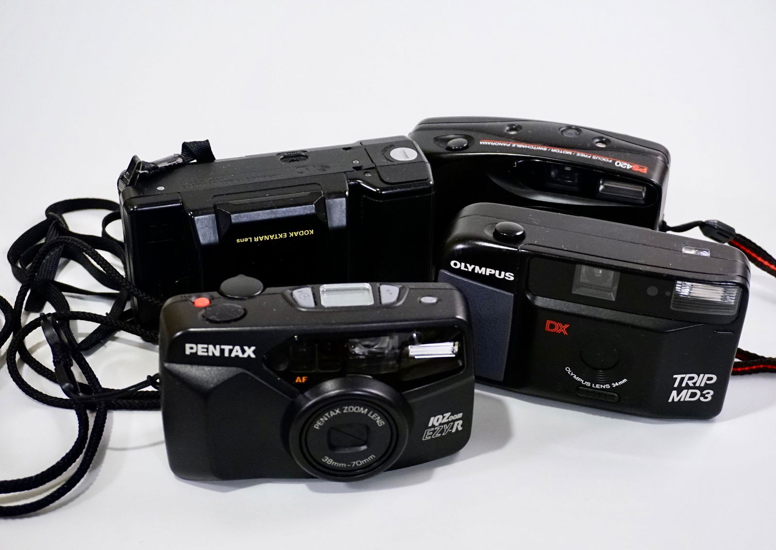 Film Camera Pentax IQ-Zoom EZY-R 38-70 Olympus Trip (1 of 9)