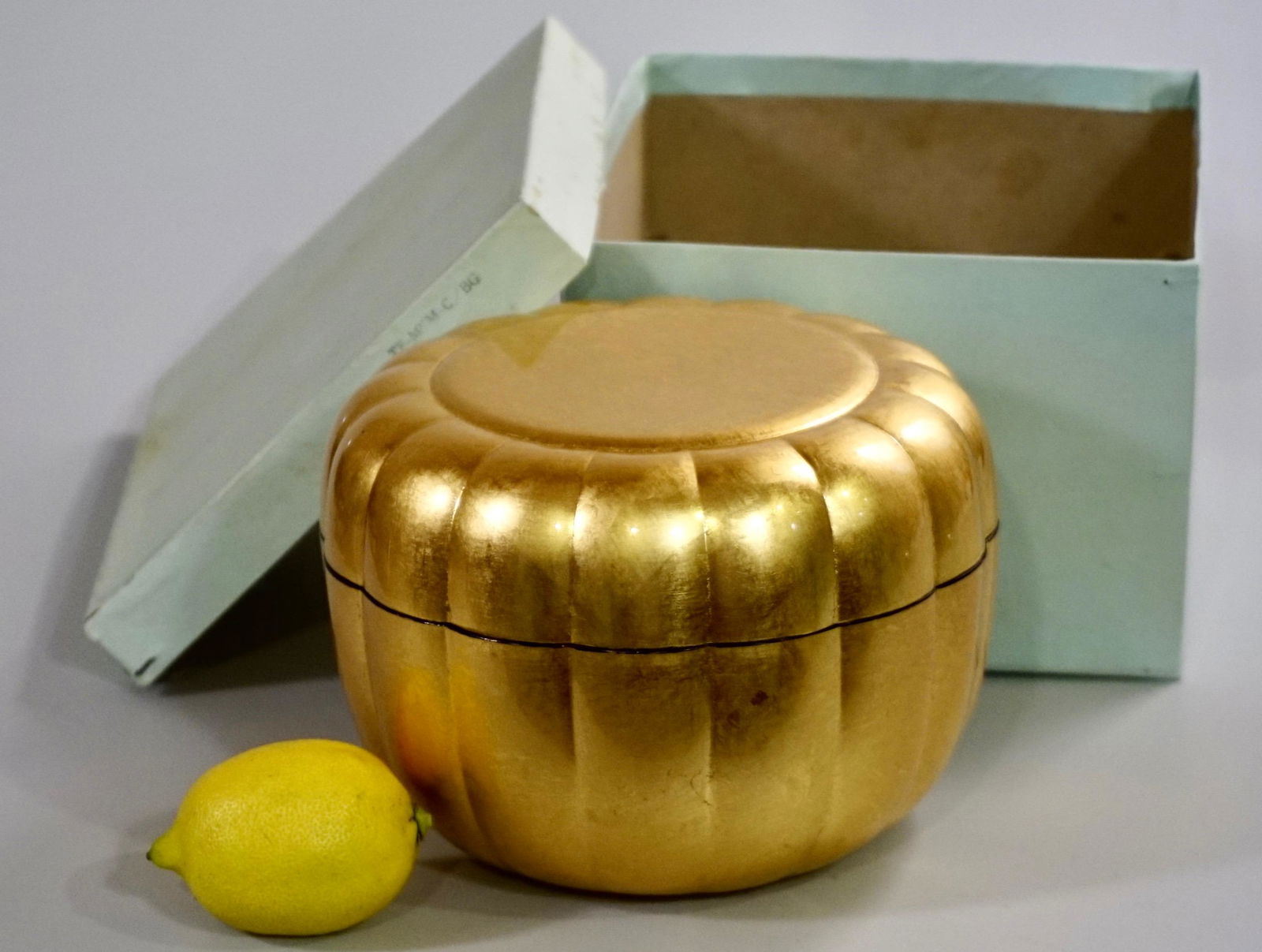 Japanese Round Gold Leaf Gilded Melon Shaped Box Never (1 of 4)