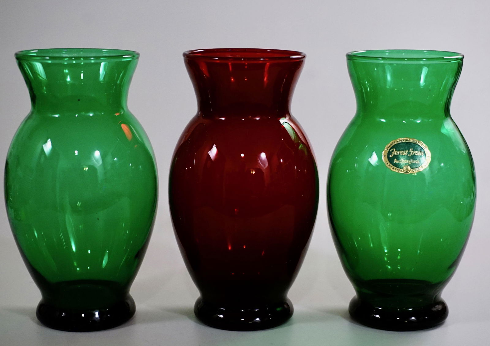 Anchorglass Vintage Forest Green Ruby Red Vase Anhcor (1 of 5)