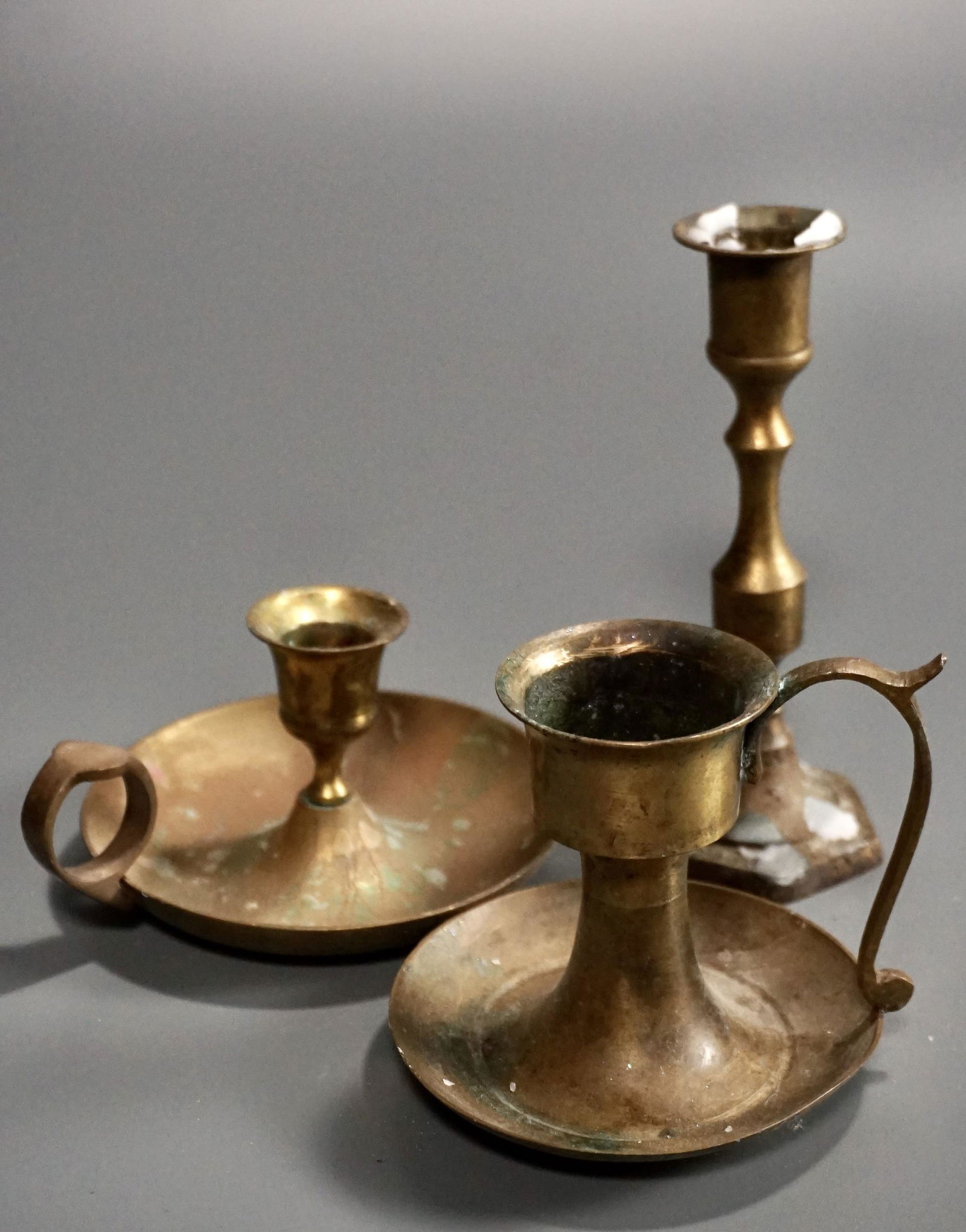 Brass Candlestick Chamberstick Candle Holders Lot of 3 (1 of 3)