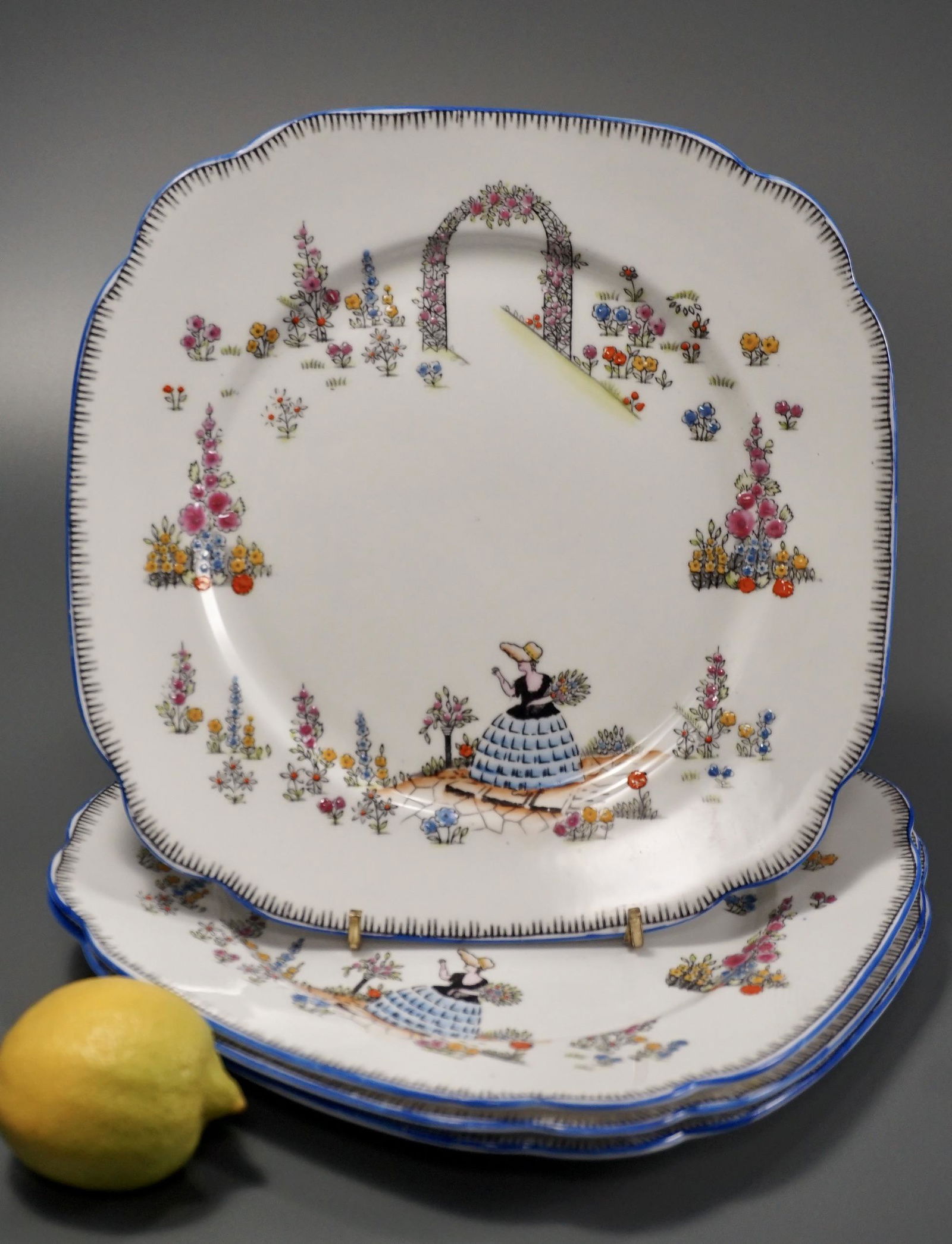 Dainty Dinah Royal Albert Crown China Art Deco Plates (1 of 5)