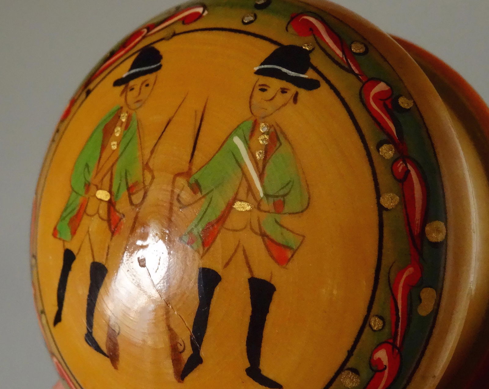 Primitive Folk Art Trinket Box Painted with Federal (1 of 7)