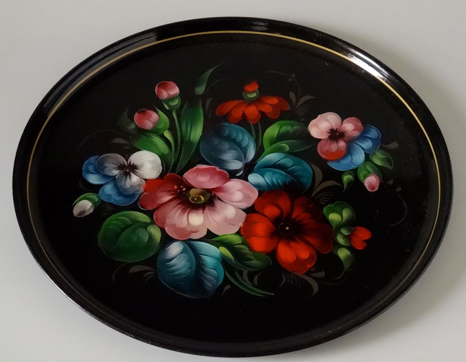 Vintage Mid Century Russian Toleware Hand Painted Tray (1 of 6)