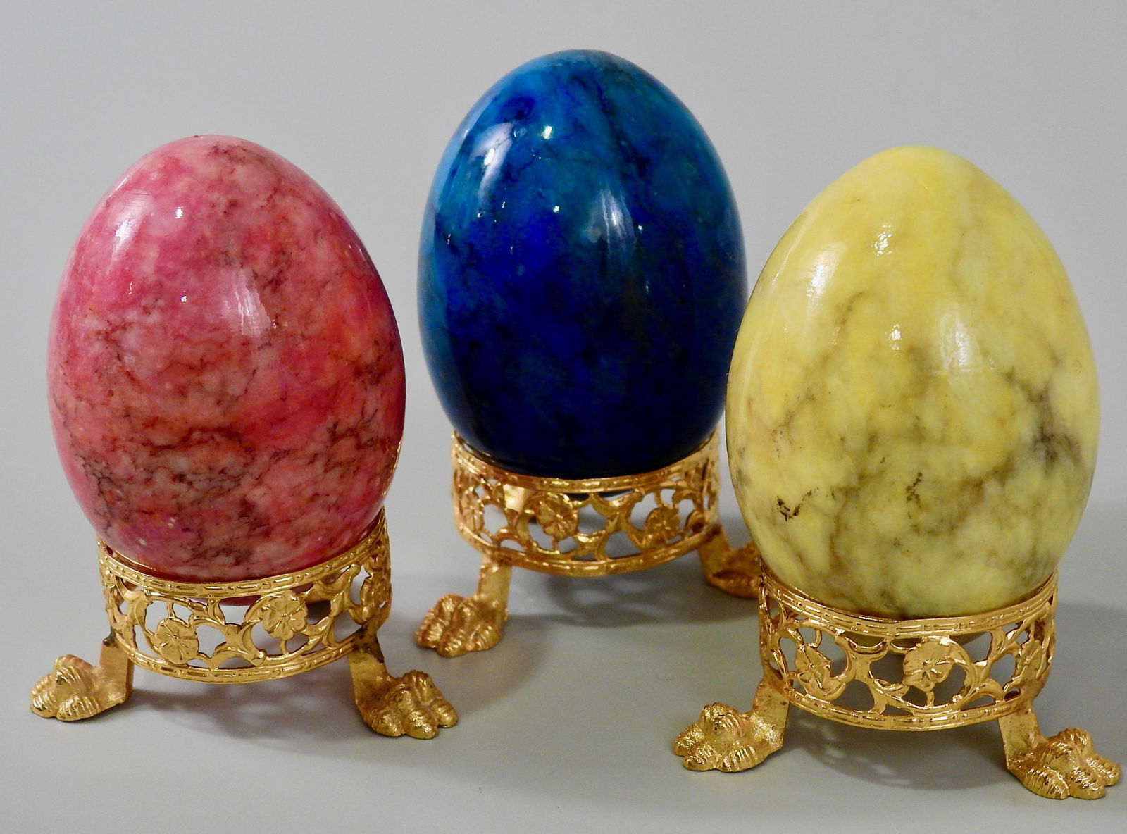 Italian Stained Alabaster Easter Egg Ormolu Base Lot 3 (1 of 3)