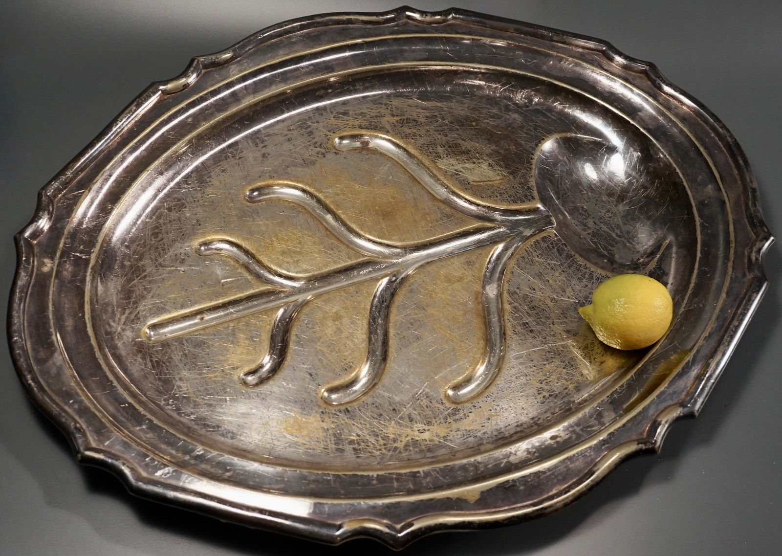 Large English Footed Tray Meat Platter (1 of 4)