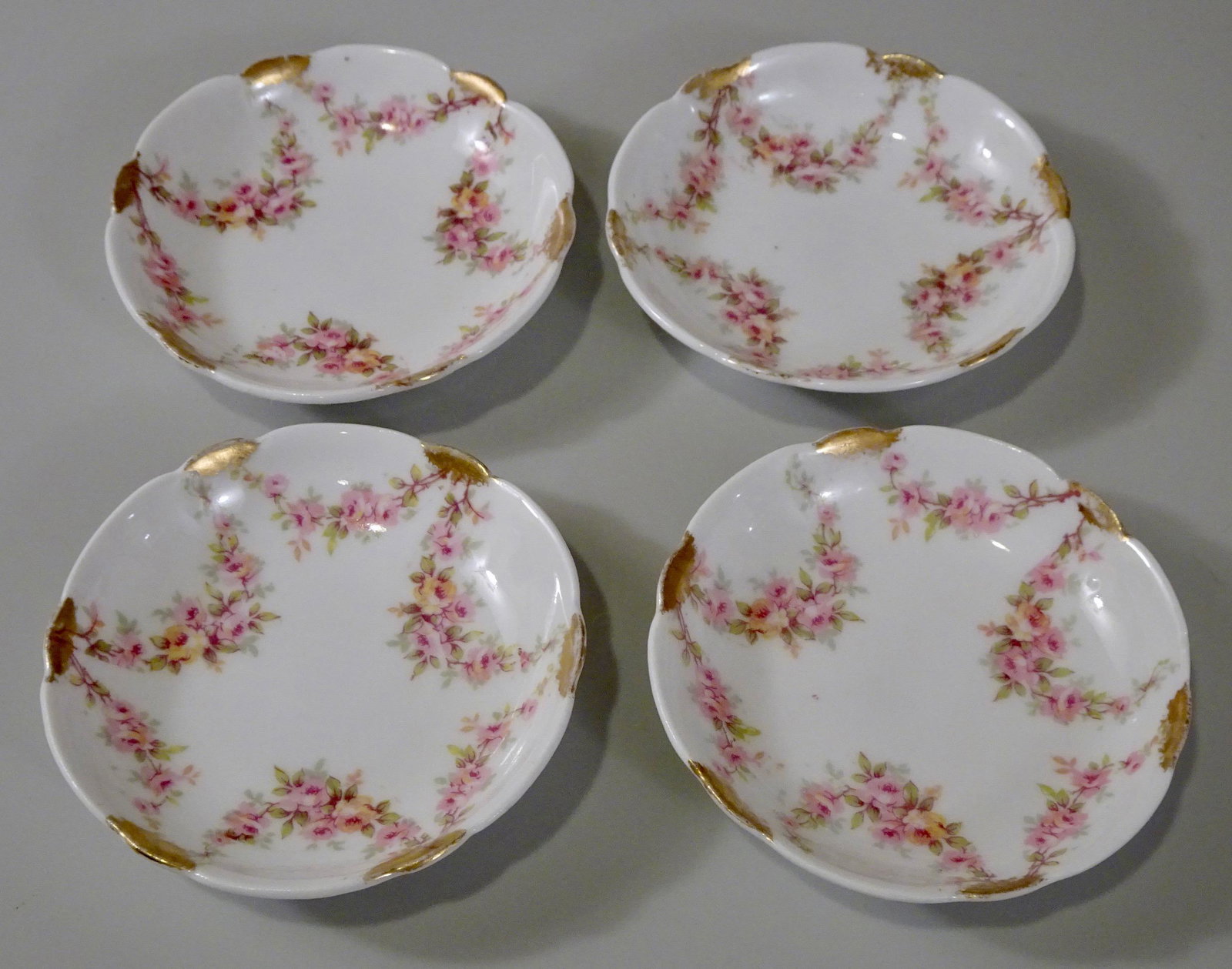 Theodore Haviland French Porcelain Butter Pat Doll: Theodore Haviland French Porcelain Butter Pat Doll House Plates Lot of 4 Approximately 3 1/16 inches in diameter.