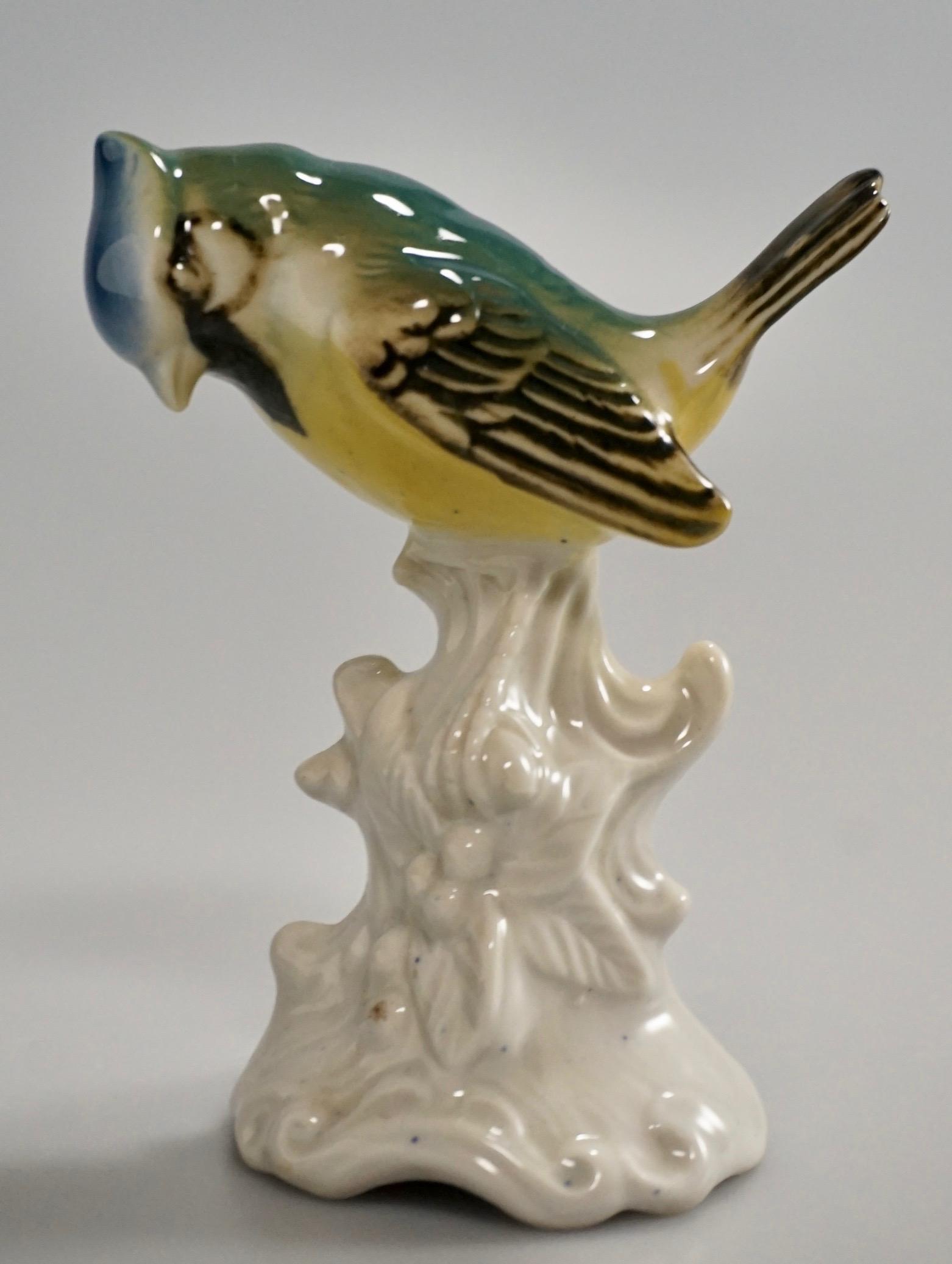 Old Dresden Saxony Porcelain Bird Figurine: Old Dresden Saxony Porcelain Bird Figurine Approximately 4 9/16 inches tall.