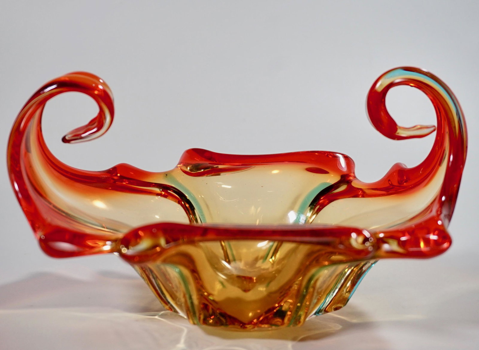 Italian Modern Studio Mid Century Art Glass Bowl Orange: Italian Modern Studio Mid Century Art Glass Bowl Orange Green Approximately 8 7/16 inches across x 4 11/16 inches tall.