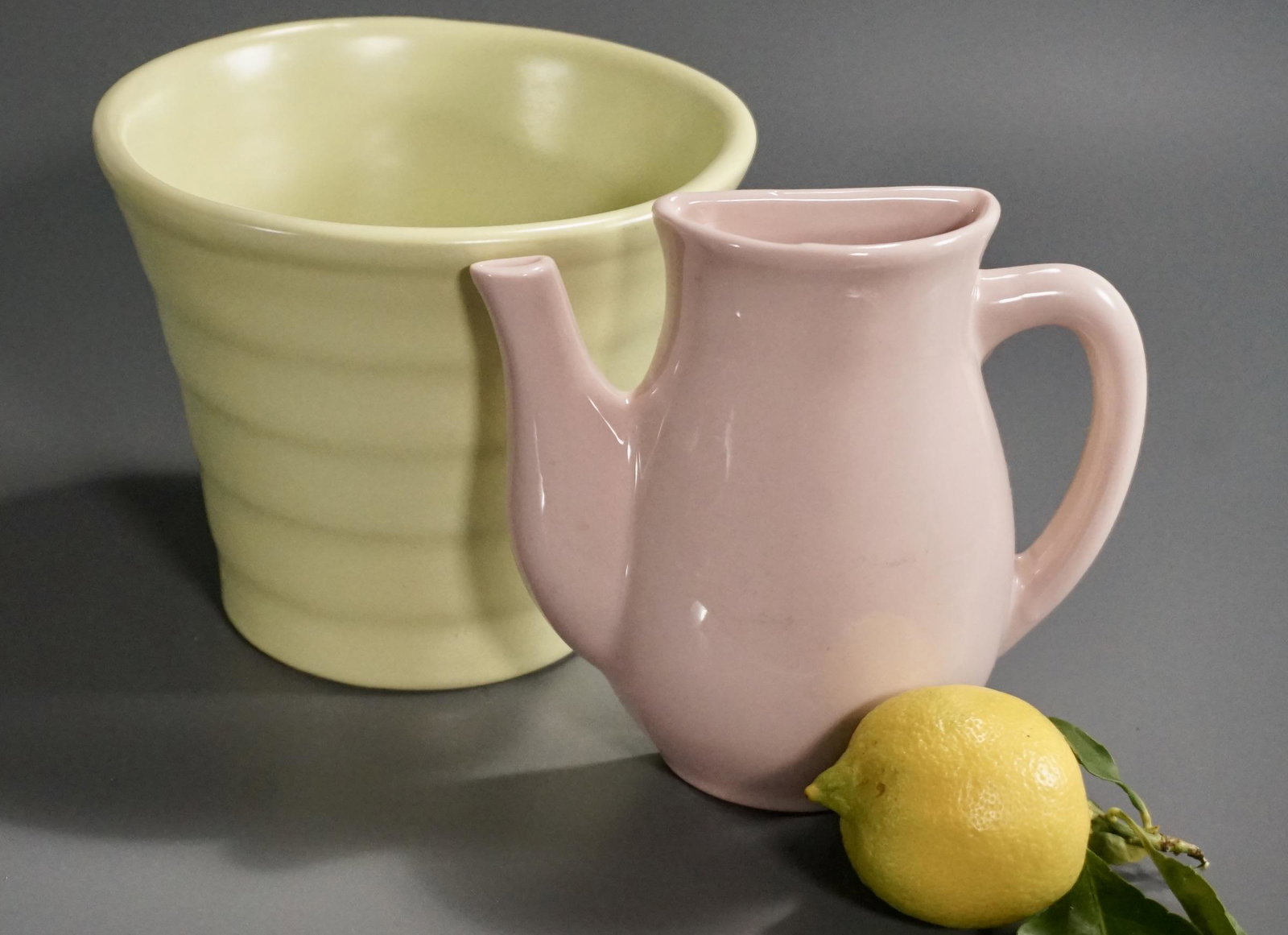 Mid Century Bauer Los Angeles California Pottery: Mid Century Bauer Los Angeles California Pottery Cachepot and Wall Pocket Shaped as Teapot KÕS Collection Lot of 2 Items Pot is about 5 1/4 inches tall x 6 1/2 inches in diameter; the wall pocket is 