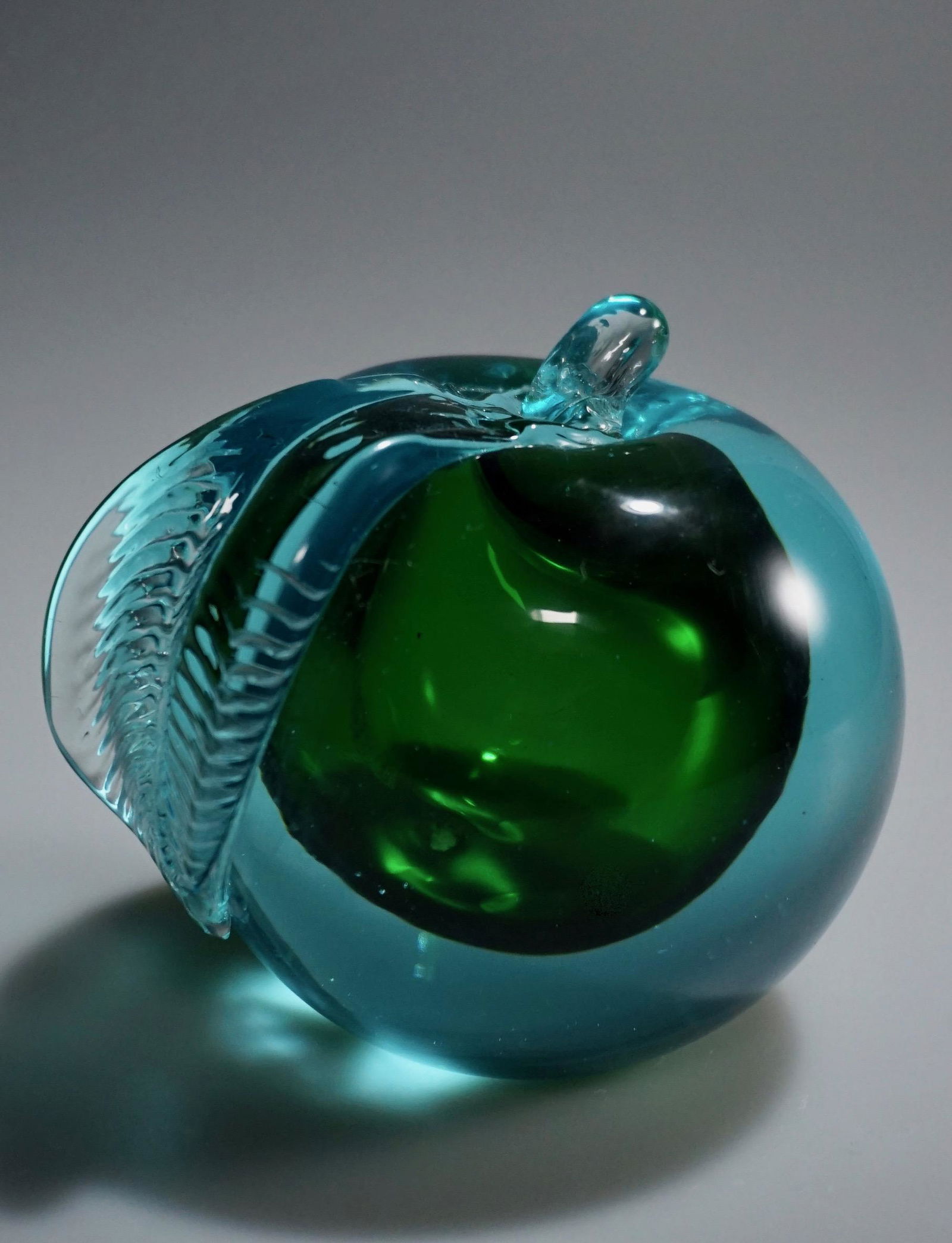 Murano Art Glass Green Blue Apple Paperweight (1 of 6)