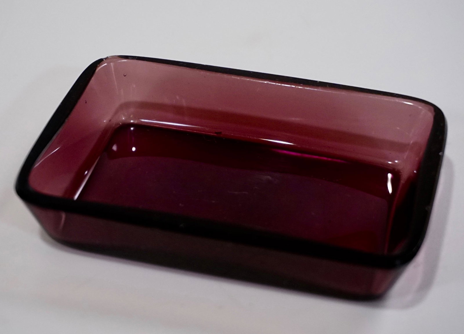 Vintage Art Deco Amethyst Glass Pin Dish: Vintage Art Deco Amethyst Glass Pin Dish Approximately 3 5/8 x 2 1/2 inches.