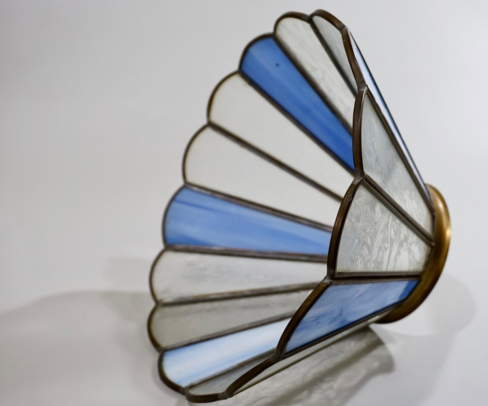 Vintage Stained Slag Glass Leaded Frosted Lamp Shade: Vintage Stained Slag Glass Leaded Frosted Lamp Shade Approximately 5 1/8 x 9 5/8 inches in diameter; 3 7/8 inches in diameter fitter.