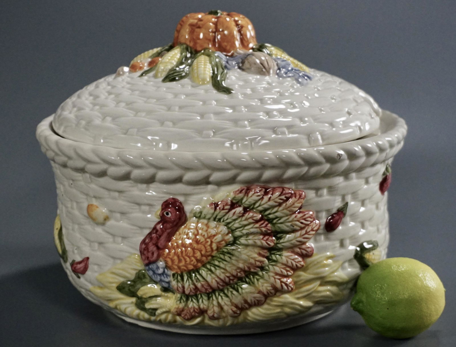 Benchmark NY Turkey Fall Theme Ceramic Casserole Tureen (1 of 7)