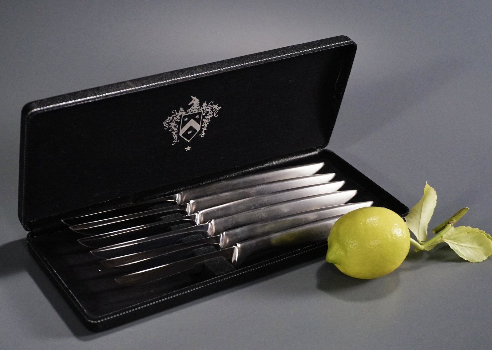 Supreme Italian Stainless Steel Steak Knife Cutlery (1 of 6)