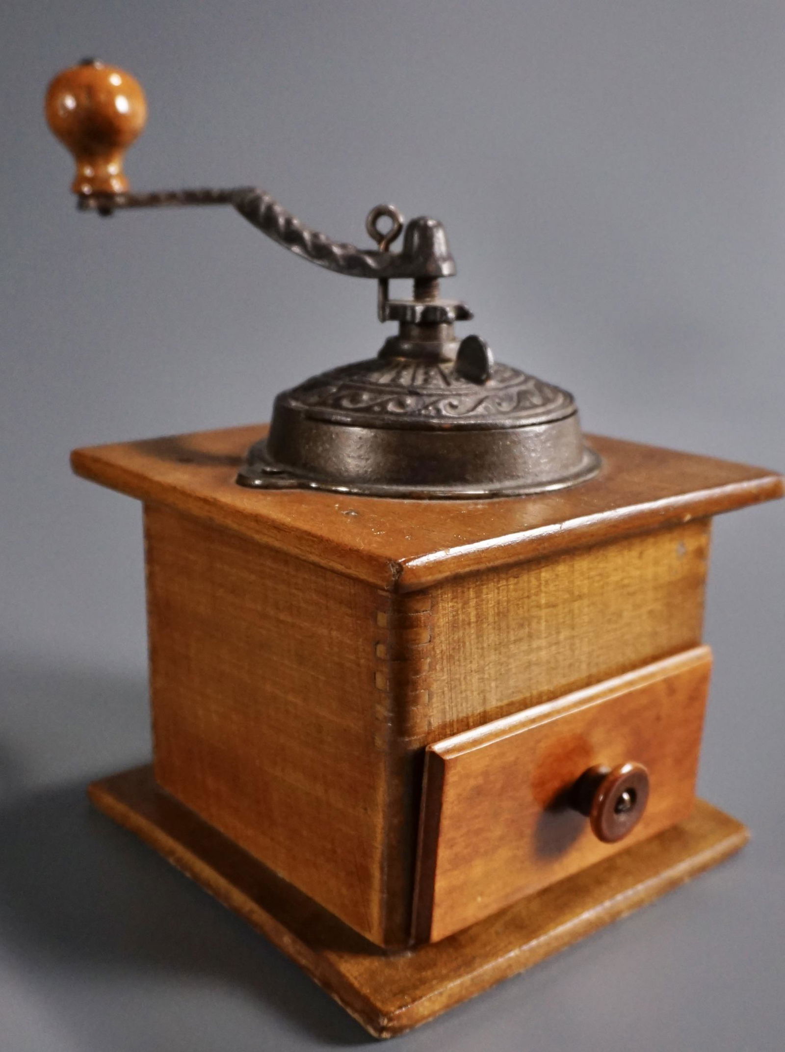 Antique Coffee Mill Grinder (1 of 6)