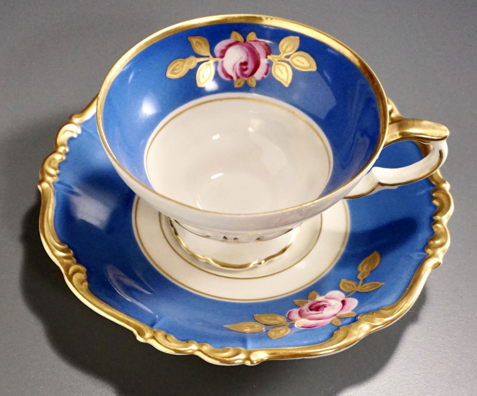 Edelstein Maria Theresia Royal Blue Rose Hand Painted (1 of 9)