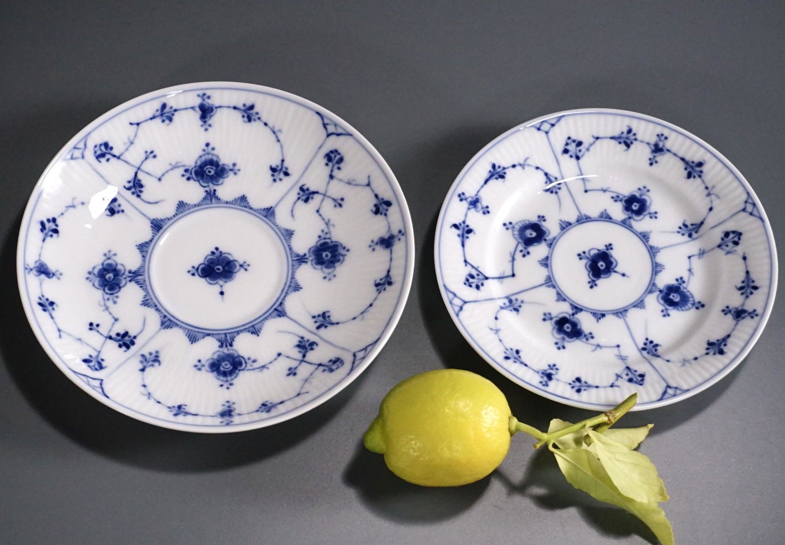 Royal Copenhagen Blue Onion Plate Lot of 2 Small Plates (1 of 4)