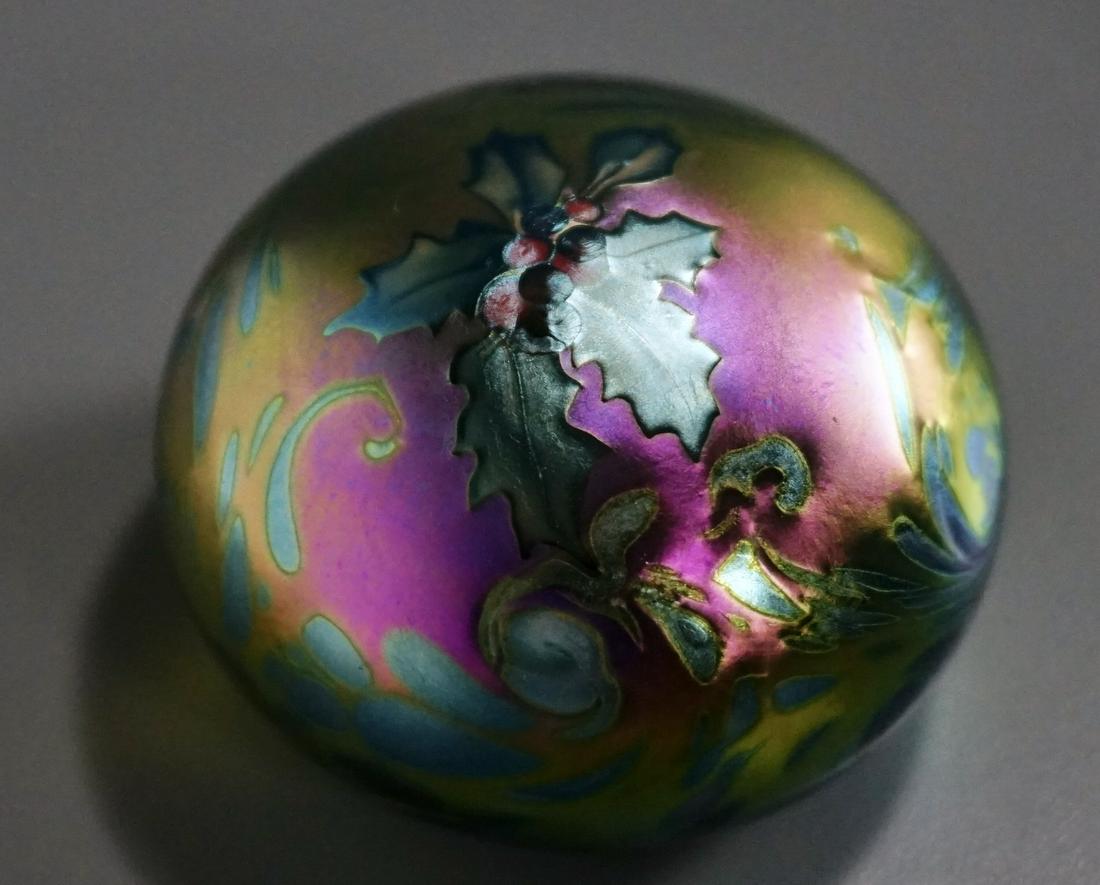 Lundberg Studios Christmas Holly Iridescent Art Glass (1 of 6)