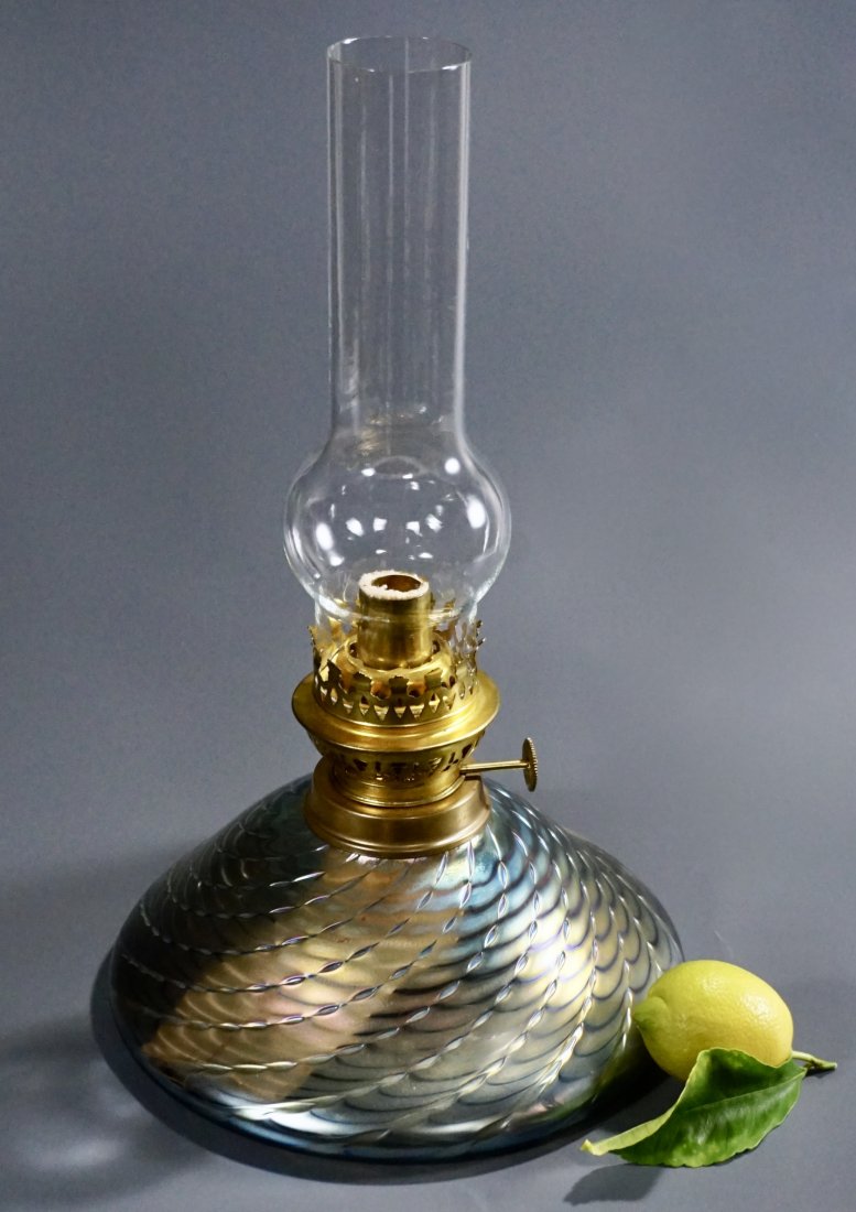 Art glass sale oil lamp
