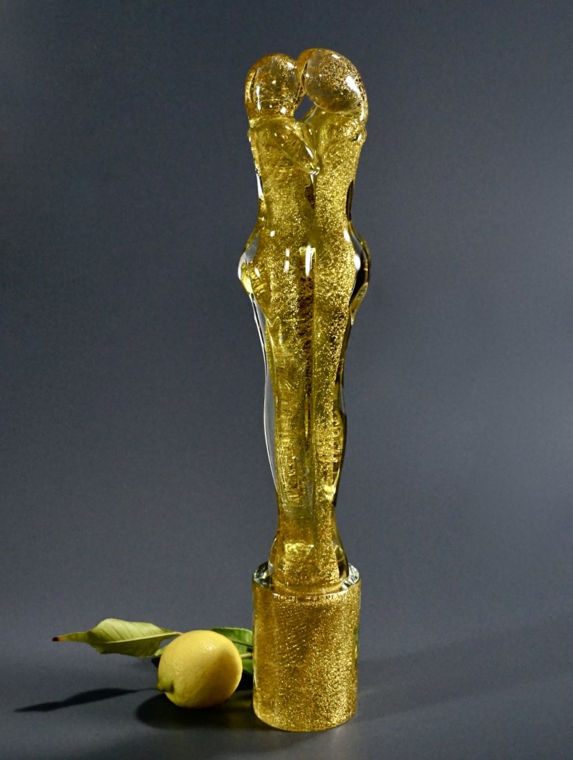 Nude Lovers Modernist Sculpture Giuliano Tosi Gold Leaf: Nude Lovers Modernist Sculpture Giuliano Tosi Gold Leaf Sommerso Murano Art Glass Embracing Couple Tall Abstract Figurine Signed On Cylinder Socle Approximately 15 3/4 inches tall.