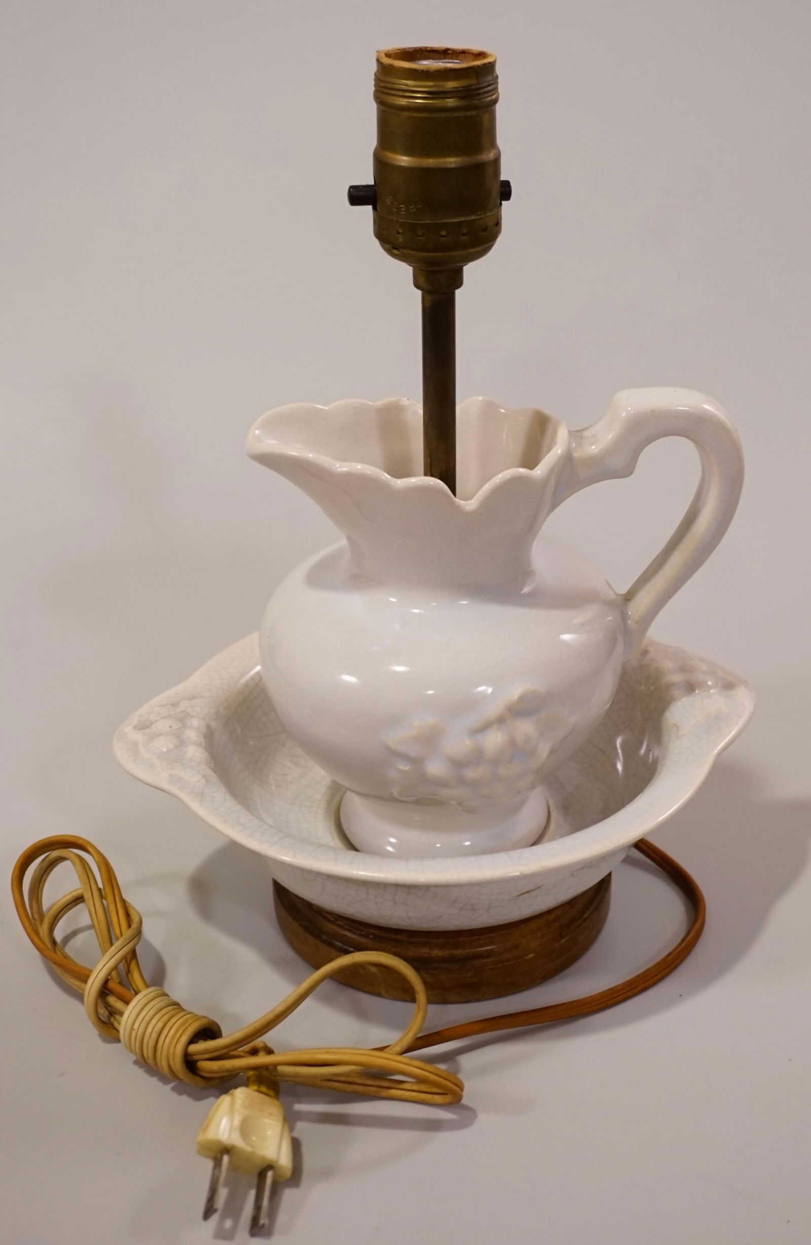 Ceramic Pitcher Basin Folk Lamp (1 of 5)