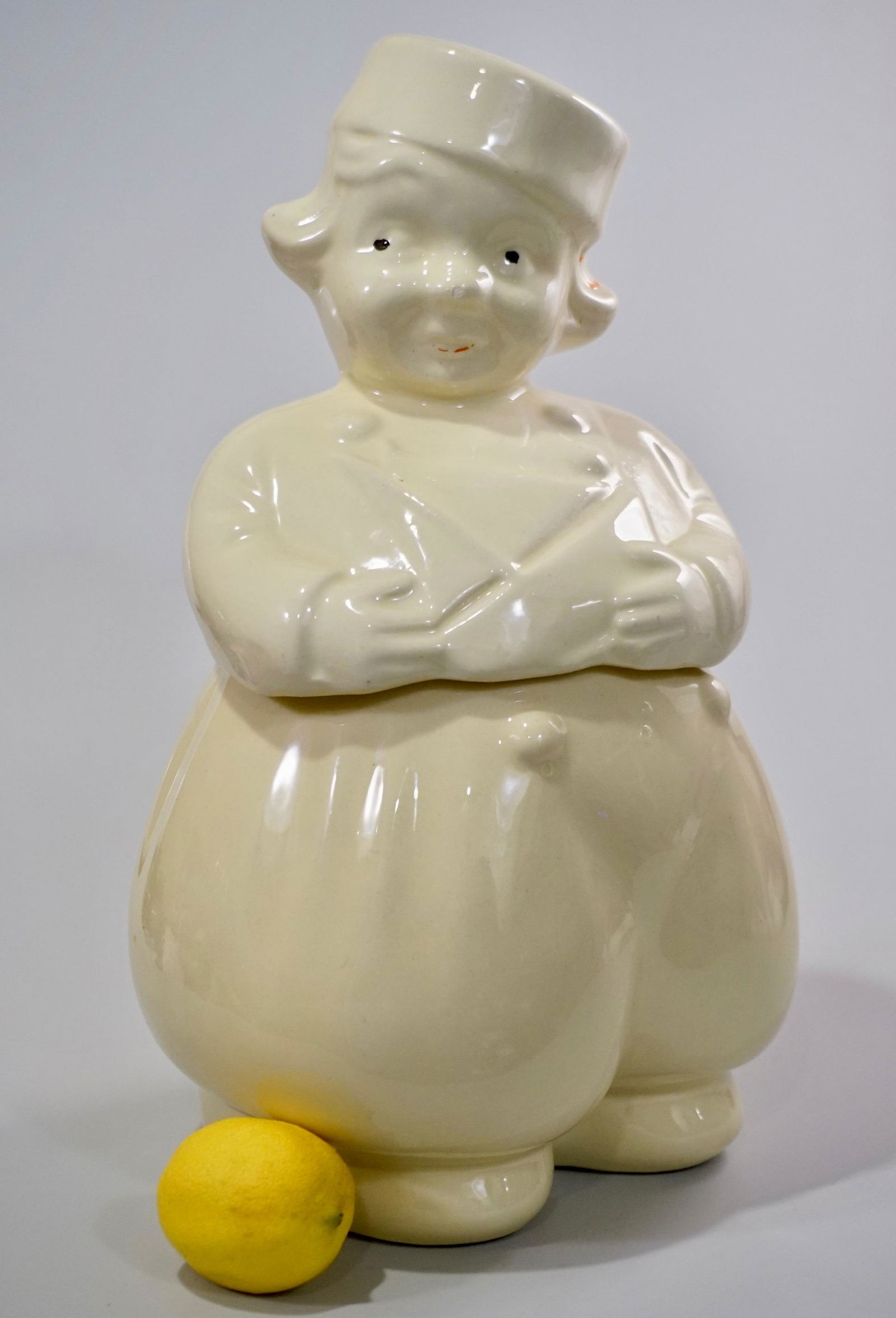 Large Dutch Boy Cookie Jar Ludowici Celadon c1940 (1 of 9)