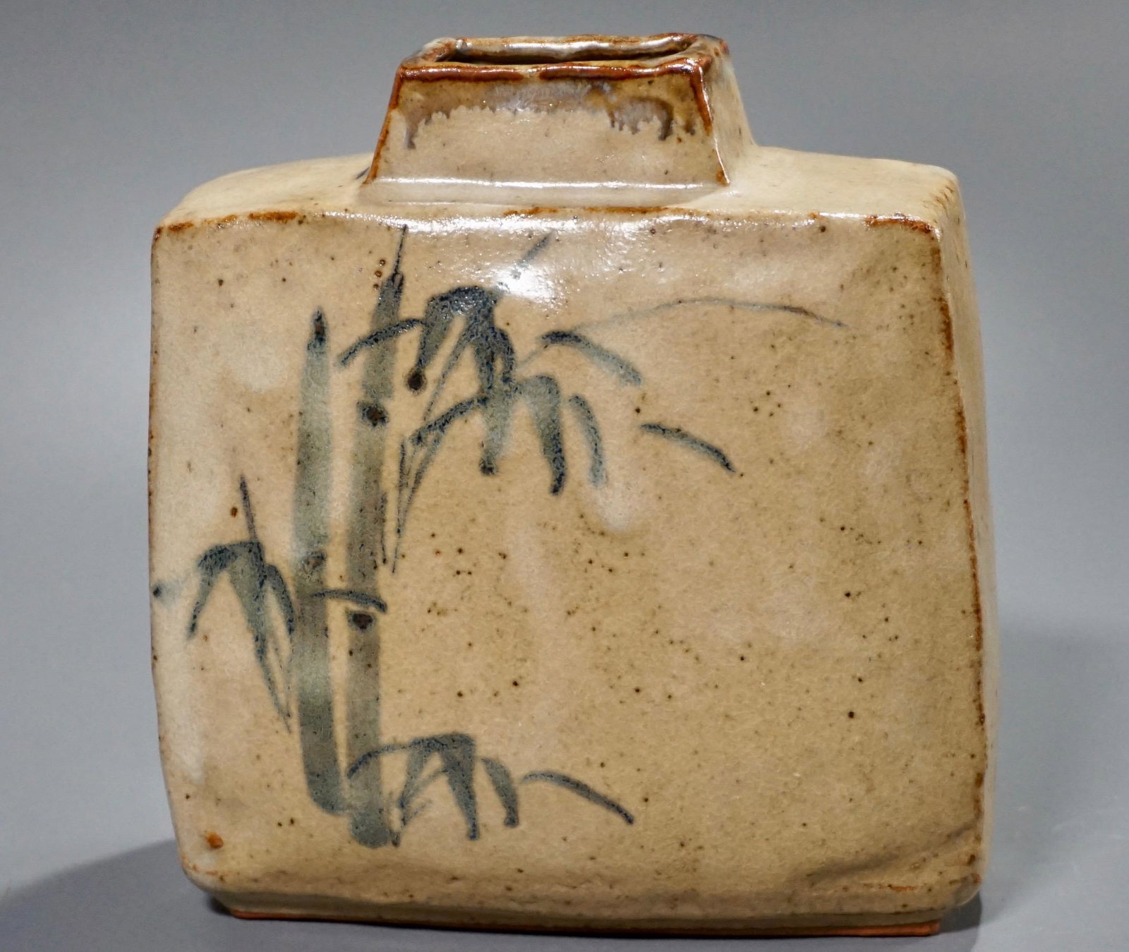 Vintage Japaneese Pottery Bamboo Vase: Vintage Japaneese Pottery Bamboo Vase Approximately 6 3/16 x 3 1/8 x 6 1/2 inches tall.