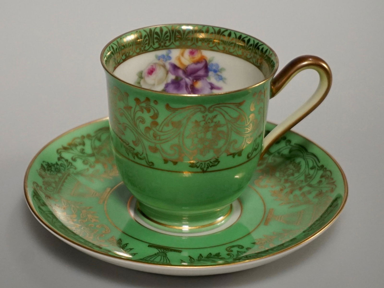 Bavaria Tirschenreuth P.T. Green China Demitasse Cup (1 of 5)