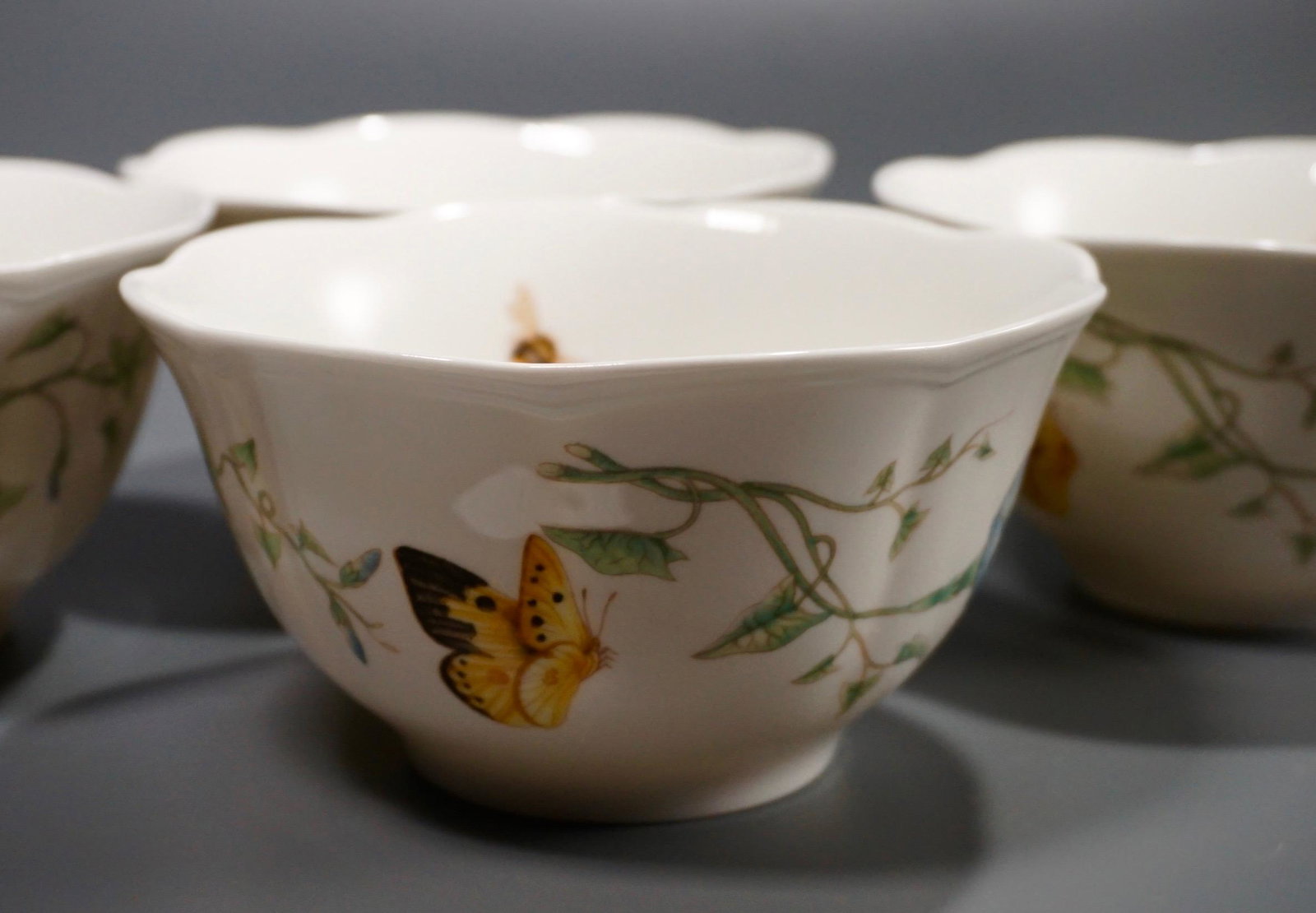 Lenox Porcelain Butterfly Meadow Bowl Lot of 4: Lenox Porcelain Butterfly Meadow Bowl Lot of 4 Scalloped Rim Bowls Approximately 3 1/8 x 5 5/8 inches in diameter.