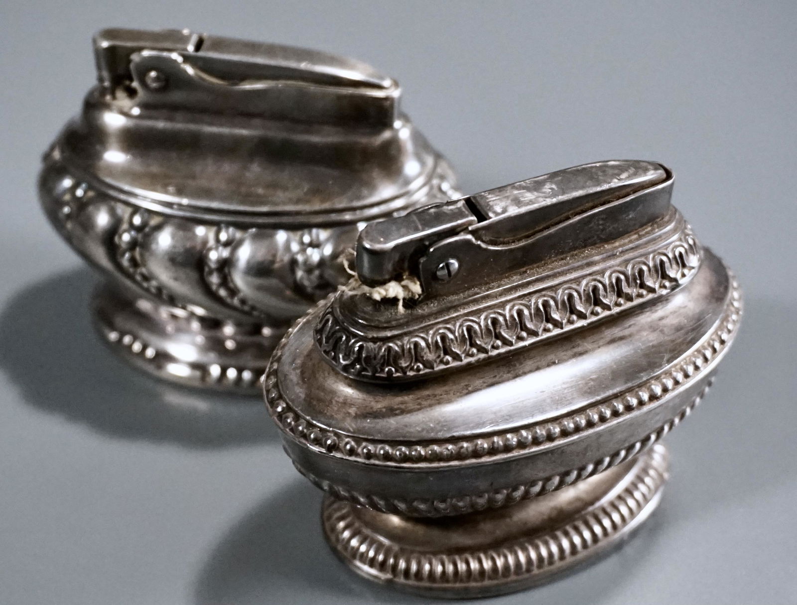 Ronson Table Lighter Lot of 2 Queen Anne Crown Lighters (1 of 7)