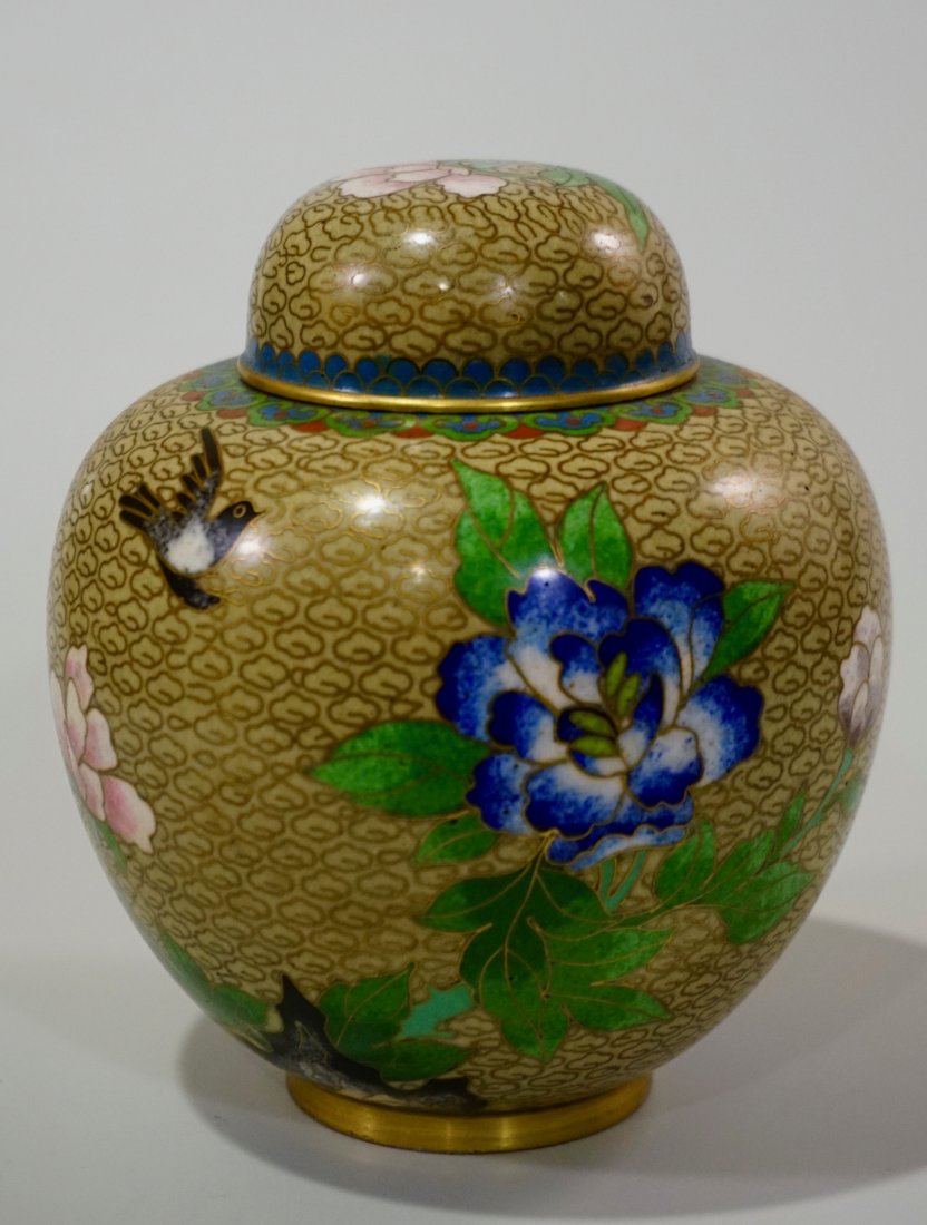 Chinese Cloisonne Ginger Jar: Chinese Cloisonne Ginger Jar Approximately 5 1/4 inches tall.