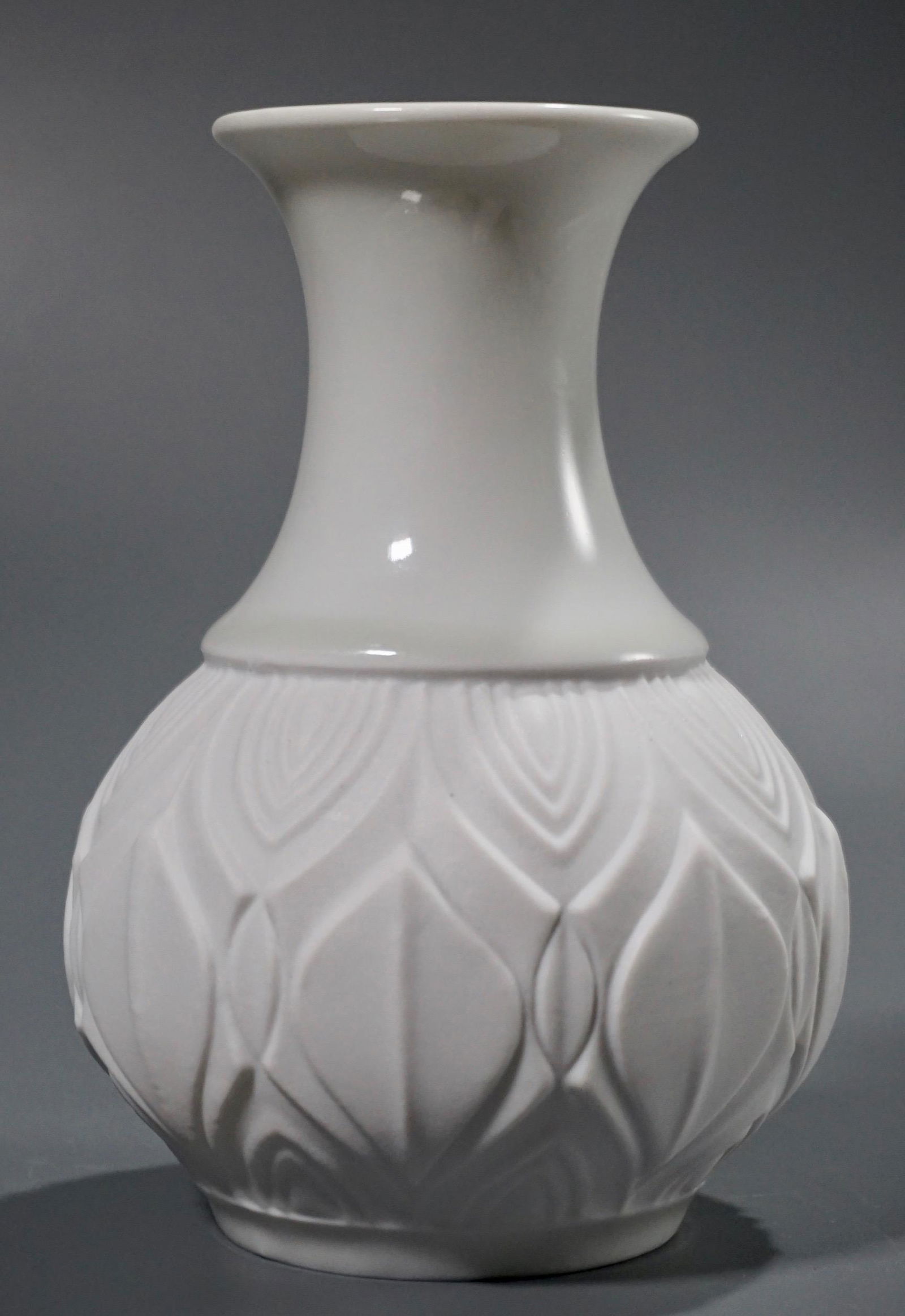 KPM Royal Porcelain Bavaria German Mid Century Vase (1 of 4)