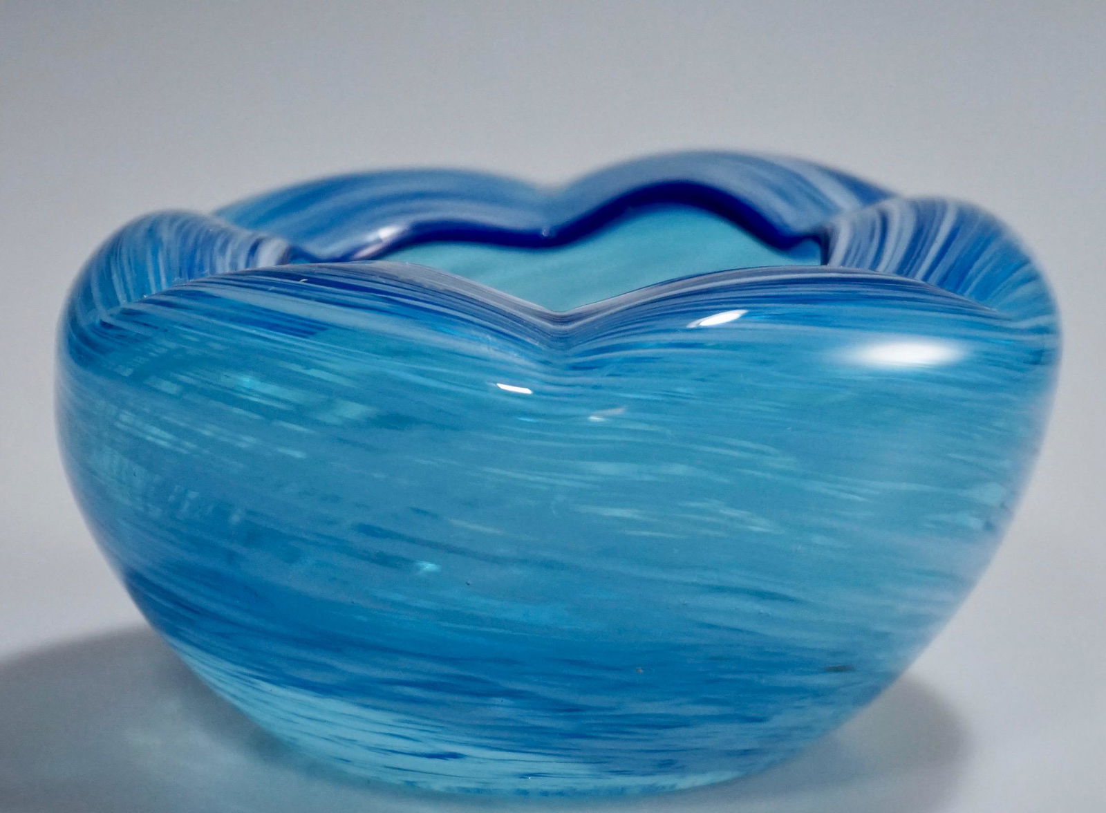 Mid Century Pontil Blown Art Glass Bowl Blue White (1 of 6)