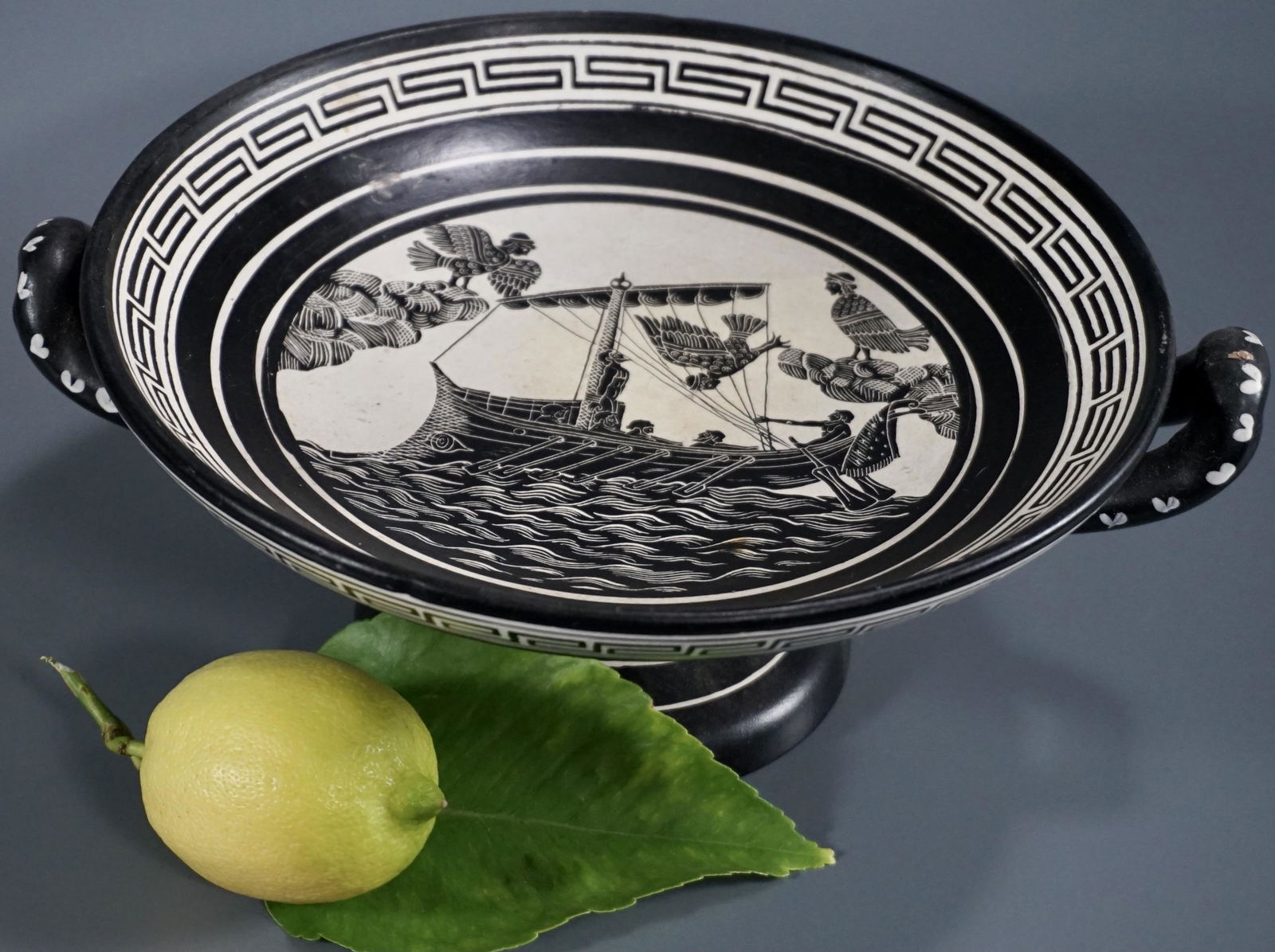 Greek Ancient Style Hand Painted Ceramic Tazza Painted (1 of 8)