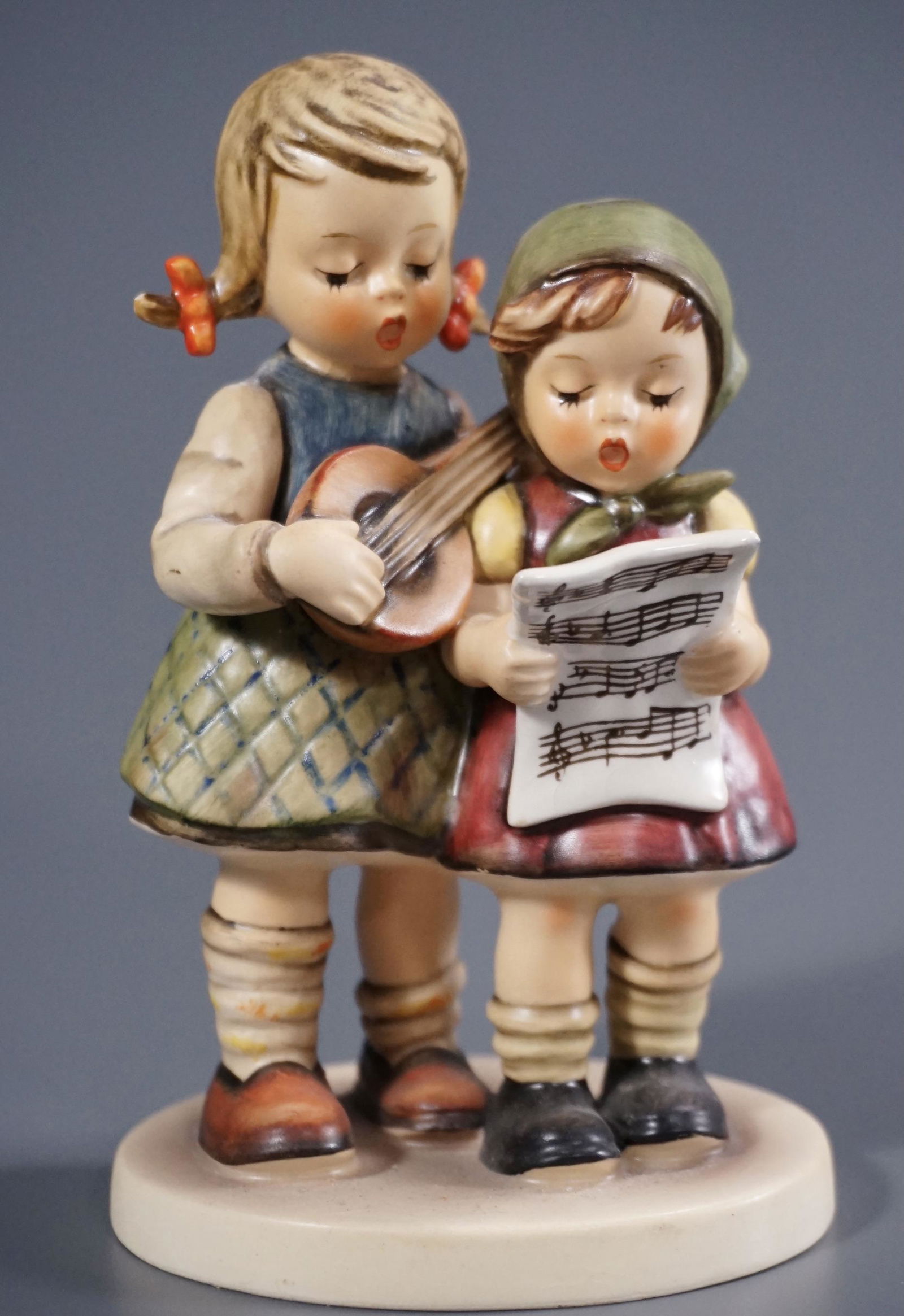 Close Harmony Vintage Goebel Musical Hummel Figurine (1 of 6)