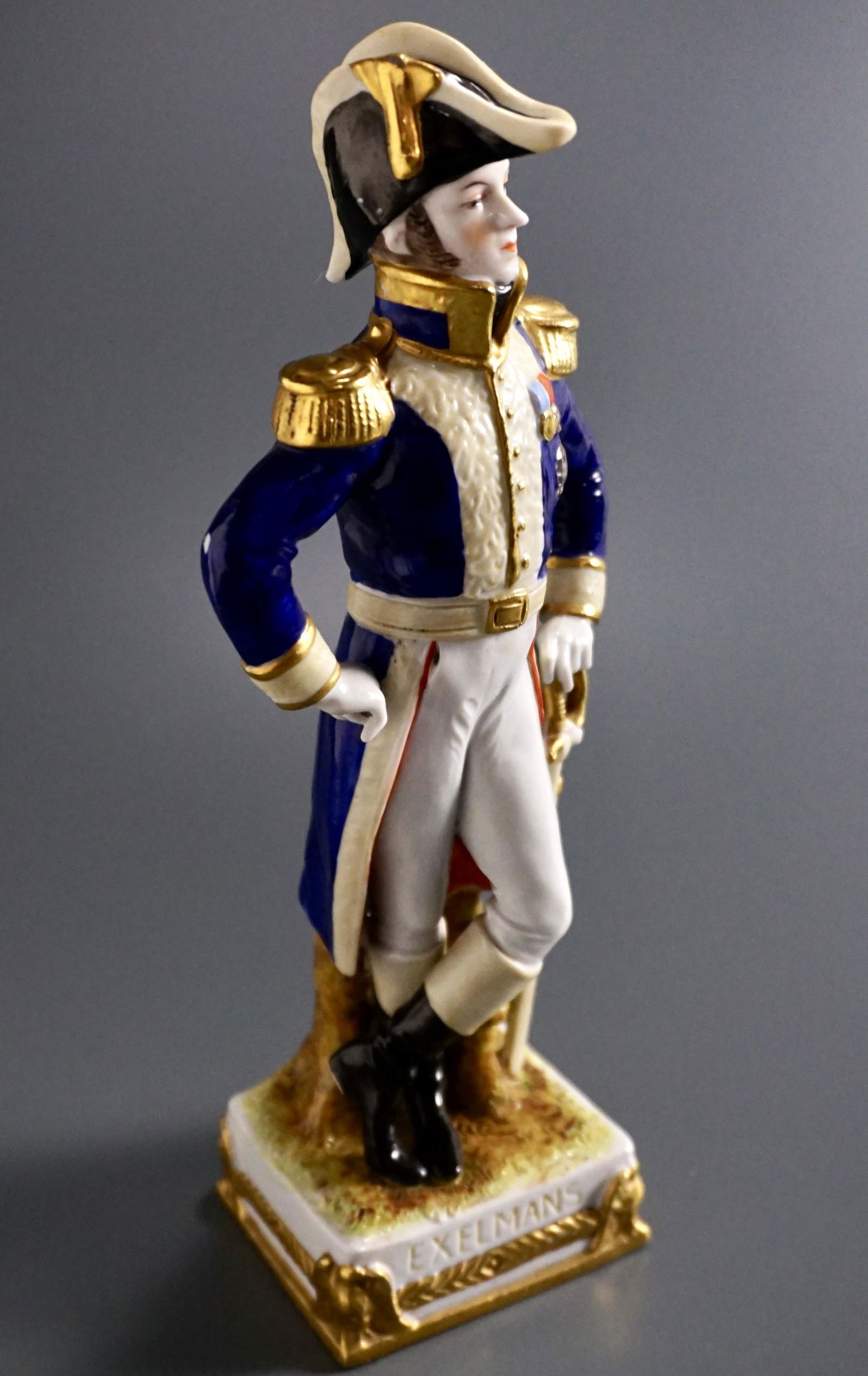 German Napoleonic War Porcelain Figurine Officer Remi (1 of 7)