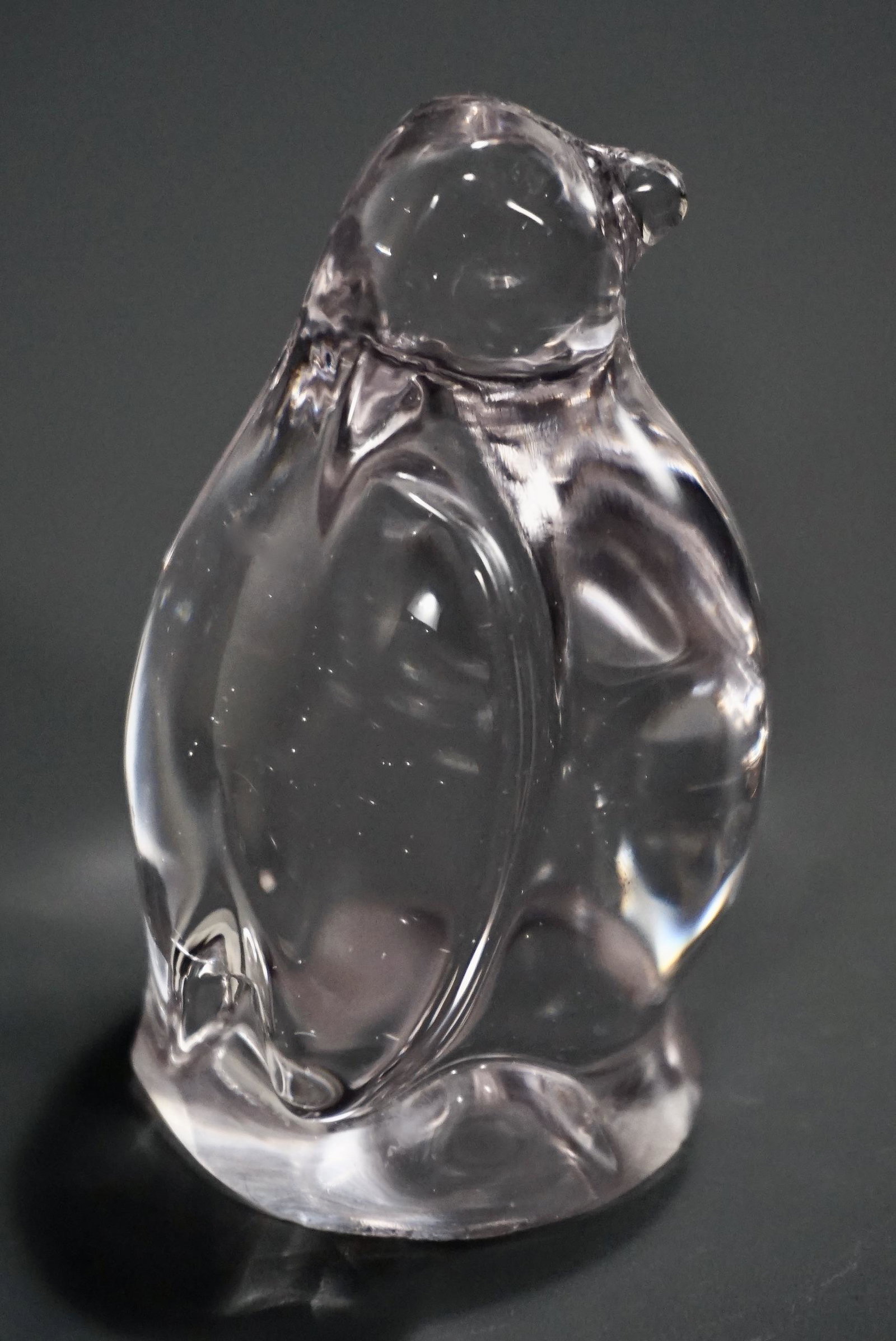 Penguin Paperweight Art Glass Figurine: Penguin Paperweight Art Glass Figurine Approximately 3 1/14 inches tall.