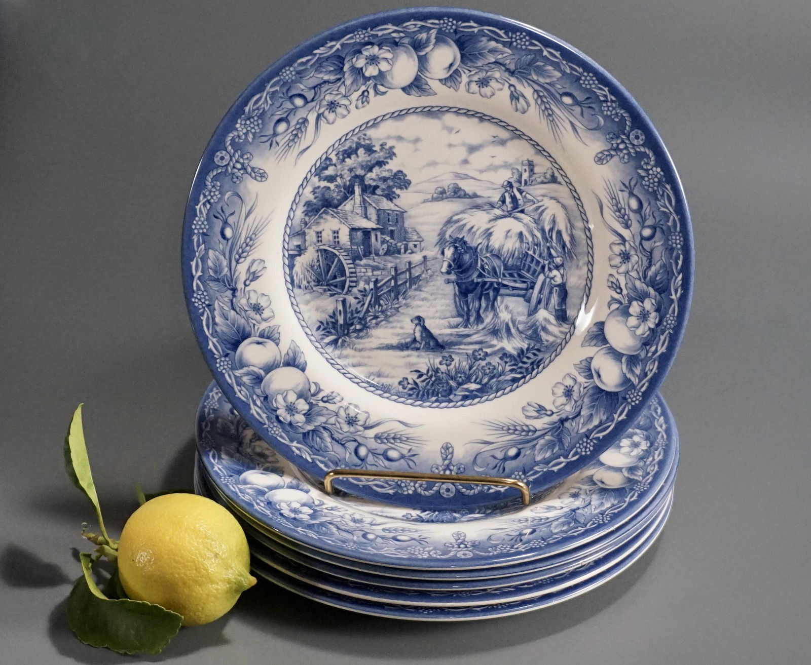 Blue & White Royal Stafford Country Transfer Salad (1 of 4)