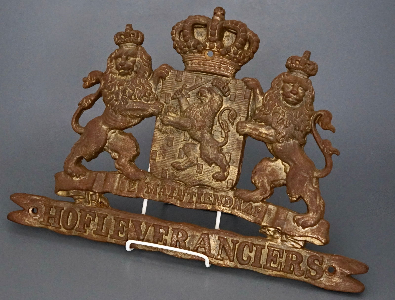 Antique Royal Warrant Store Sign Royal Court Supplier Dutch Crest Cast Iron Wall Plaque Royal Coat (1 of 6)