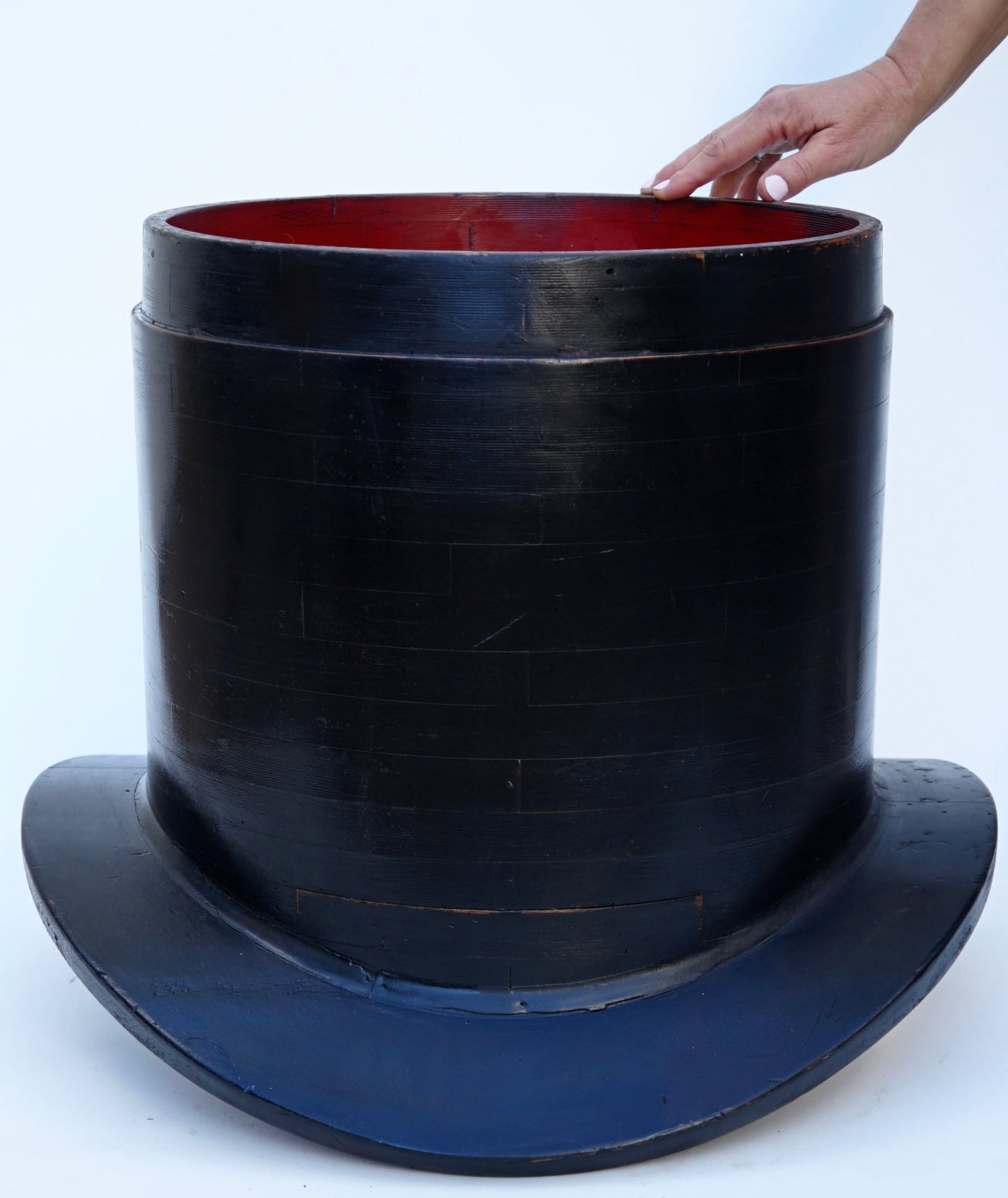 Large Carved Wood Tall Hat Top Hat Shaped Wooden Mold Painted Black: Large Carved Wood Tall Hat Top Hat Shaped Wooden Mold Painted Black Approximately 17 inches tall 21 1/2 x 21 1/8 inches; 14 1/8 inches in diameter opening.