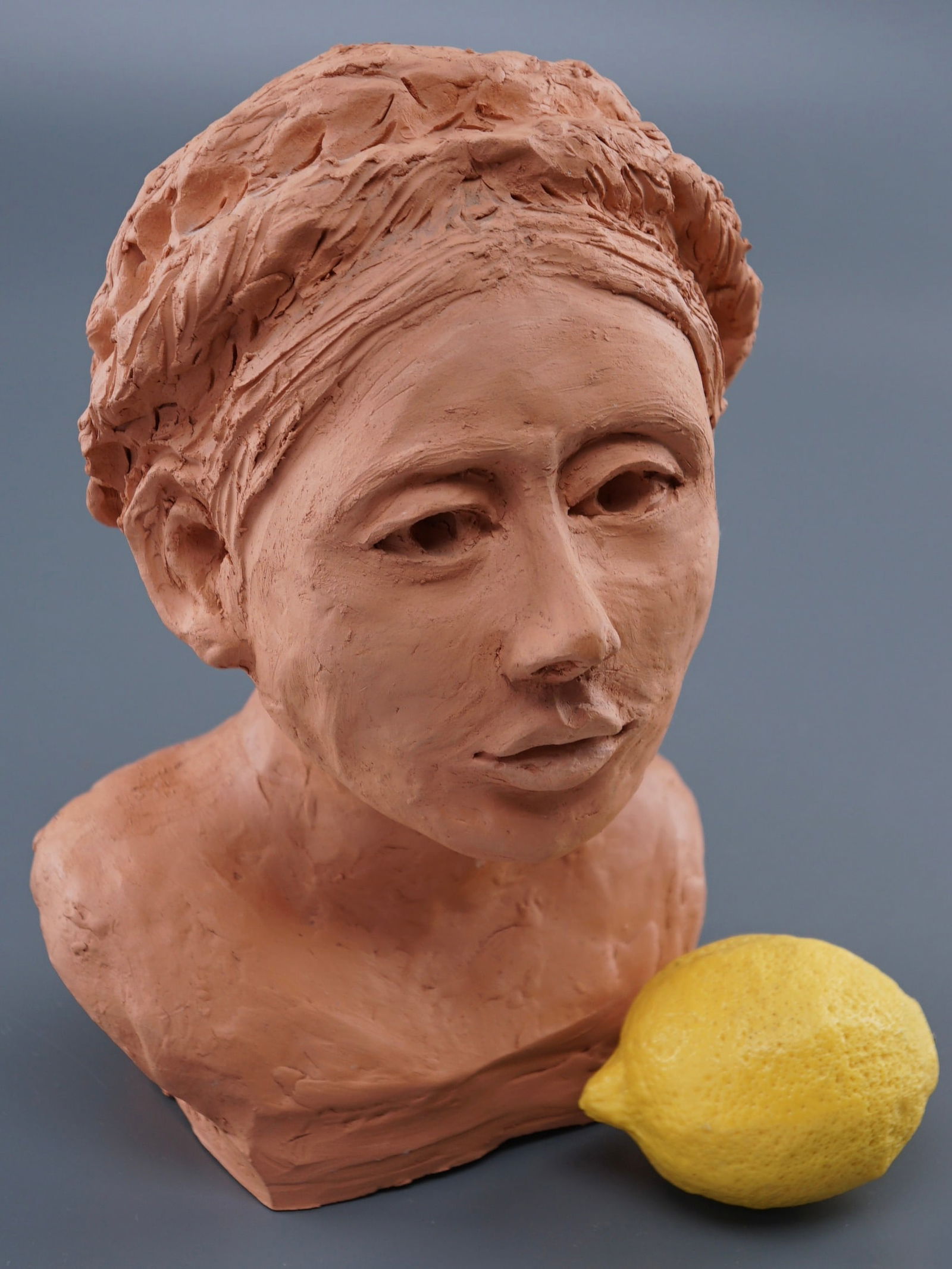 Ukrainian Woman Portrait Red Clay Hand Molded Bust Signed Tony: Ukrainian Woman Portrait Red Clay Hand Molded Bust Signed Tony Approximately 11 1/2 inches tall. Shipping Estimate:SHIPTHEBAY estimate for shipping of this lot in the Continental US is $42, which incl