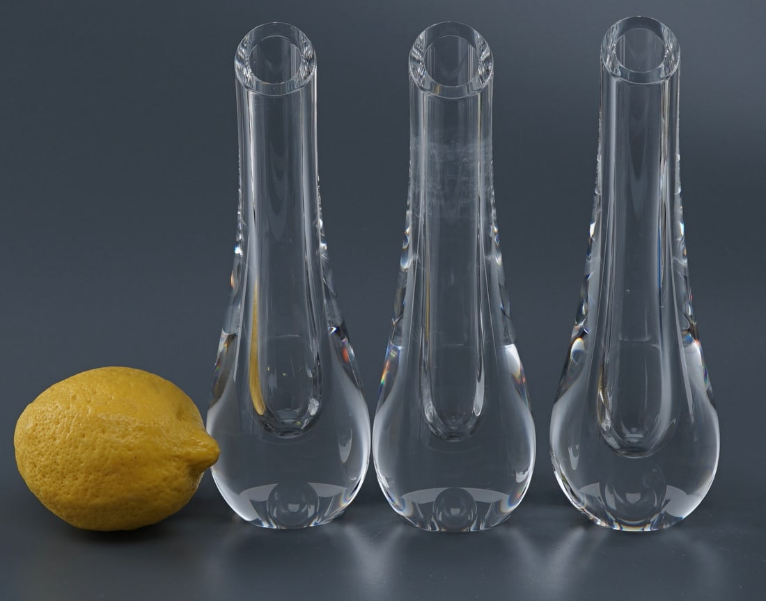 Three Baccarat Crystal Bud Vases: Three Baccarat Crystal Bud Vases Approximately 7 1/4 inches tall. Shipping Estimate:SHIPTHEBAY estimate for shipping of this lot in the Continental US is $20, which includes pick up, packing and actua