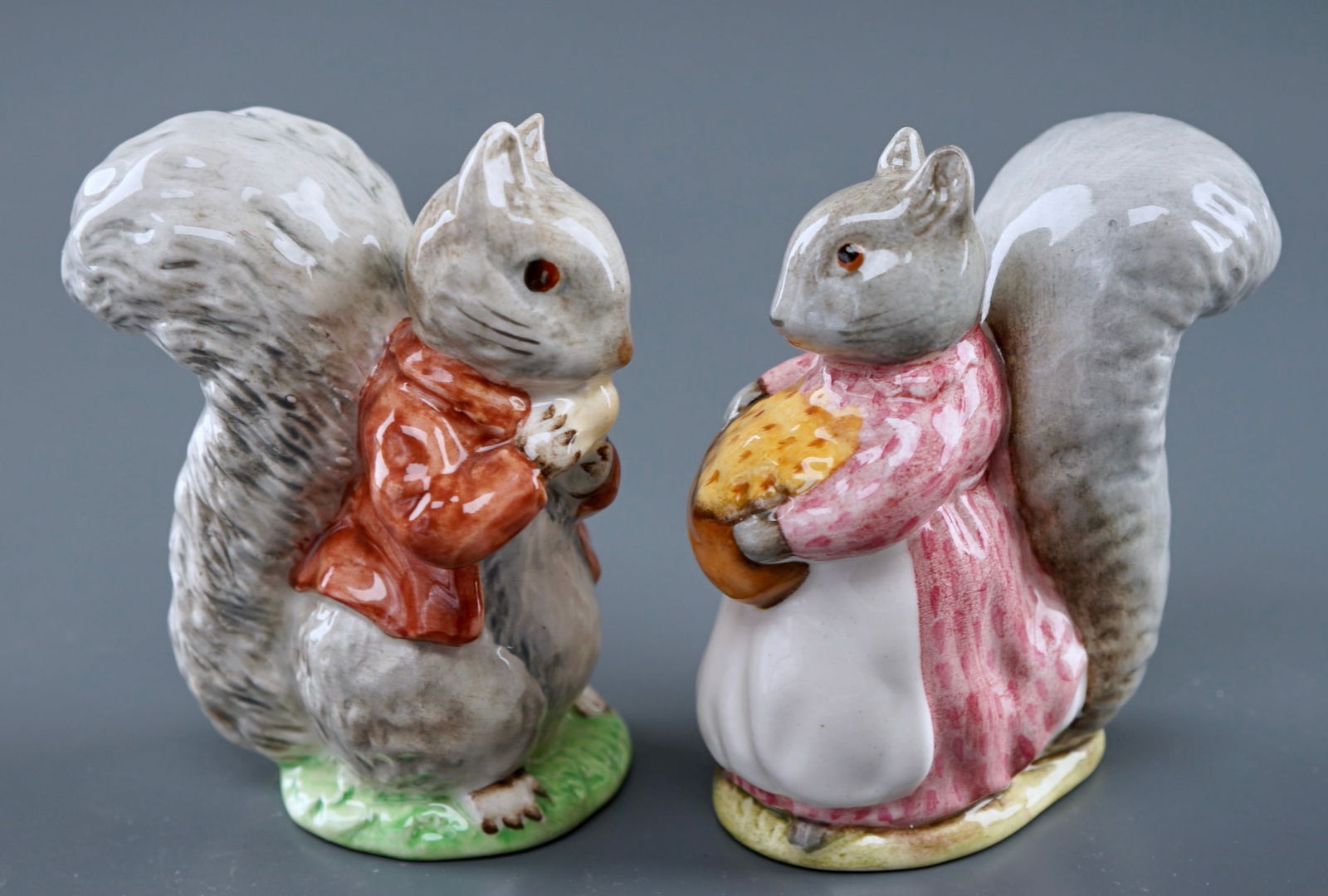 Beatrix Potter Figurine Beswick England Timmy Tiptoes Goody Tiptoes Lot of 2 Squirrel Figurines: Beatrix Potter Figurine Beswick England Timmy Tiptoes Goody Tiptoes Lot of 2 Squirrel Figurines Approximately 3 3/8 and 3 5/8 Inches tall. Shipping Estimate:SHIPTHEBAY estimate for shipping of this lo